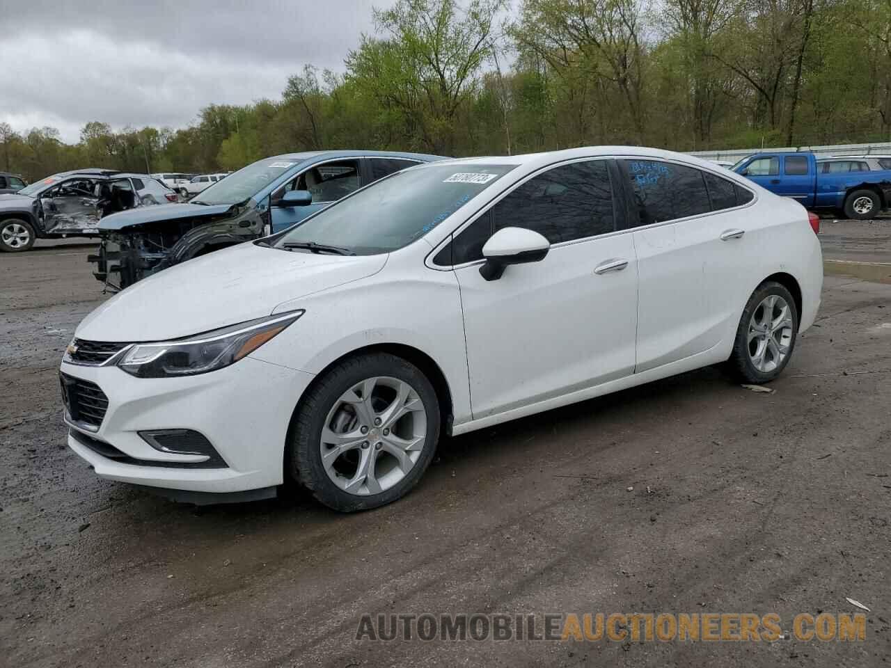 1G1BF5SM6J7170871 CHEVROLET CRUZE 2018