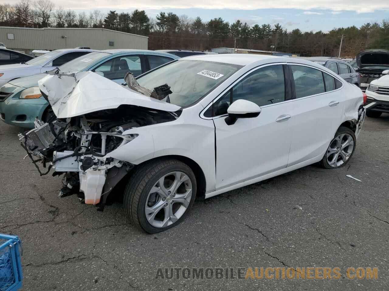 1G1BF5SM6J7171826 CHEVROLET CRUZE 2018