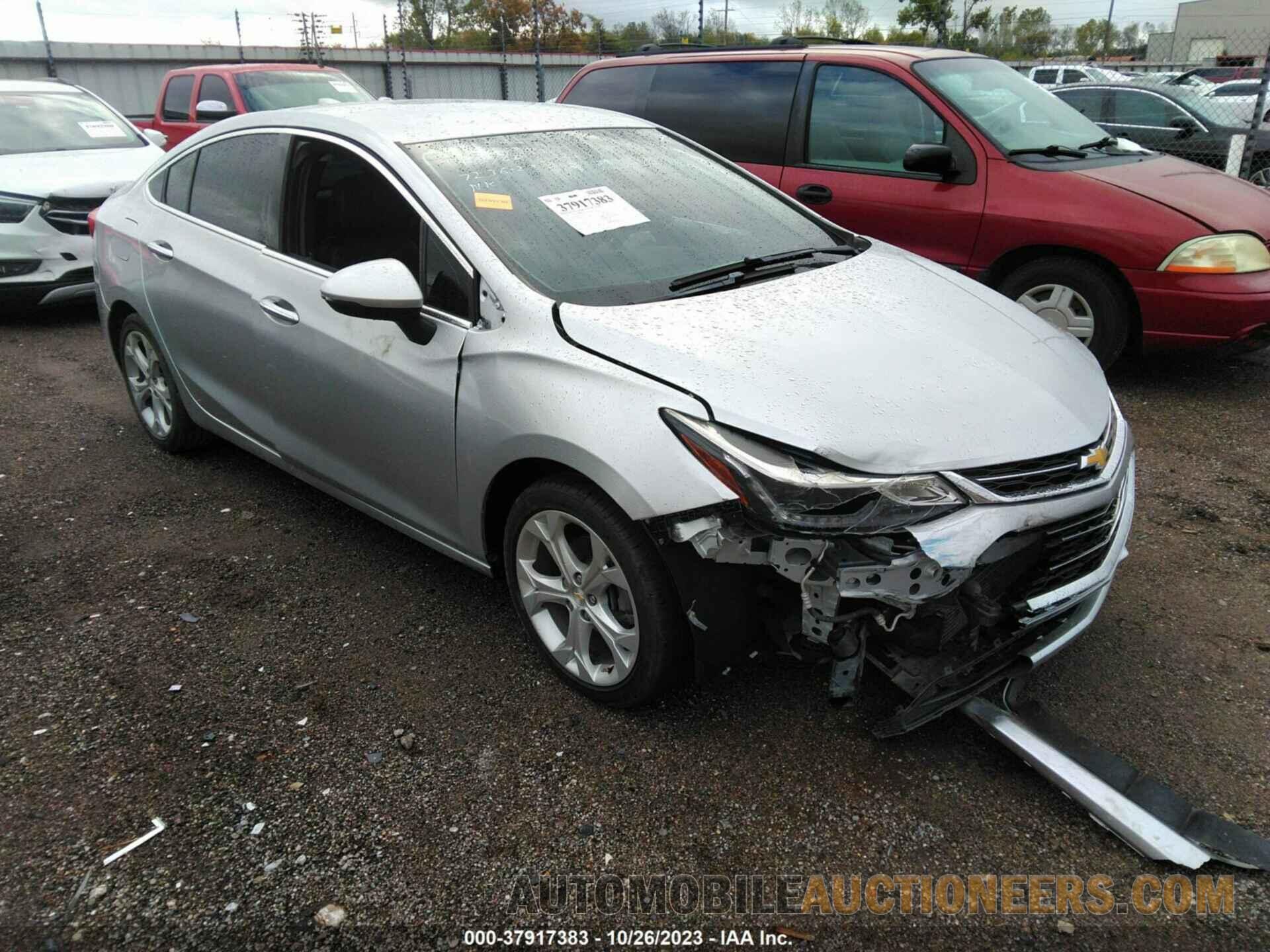 1G1BF5SM6J7194717 CHEVROLET CRUZE 2018