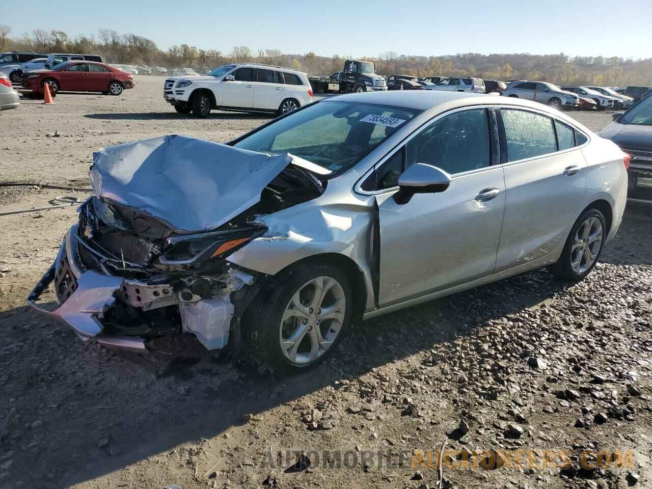 1G1BF5SM8J7160228 CHEVROLET CRUZE 2018