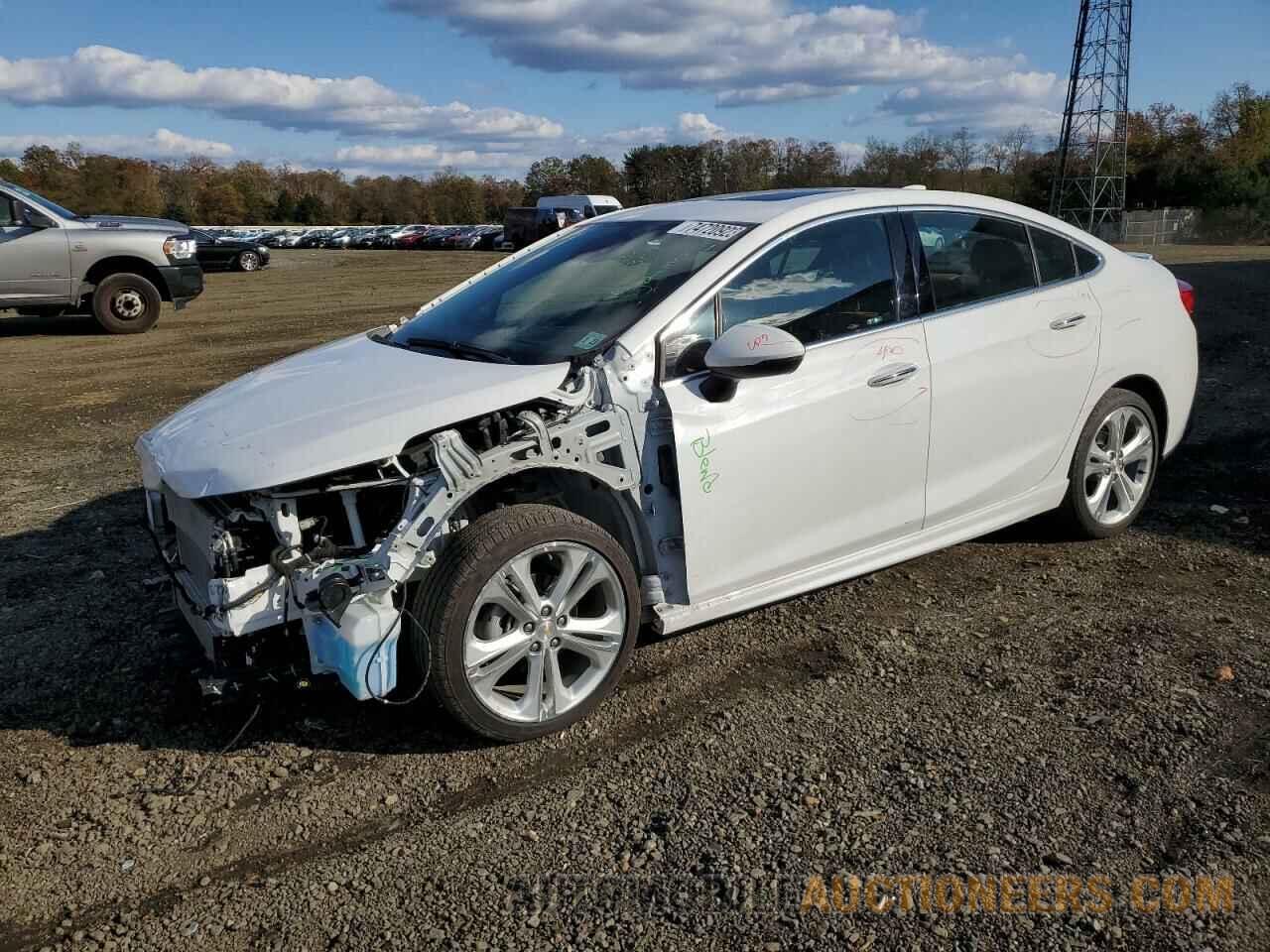 1G1BF5SM9J7158309 CHEVROLET CRUZE 2018