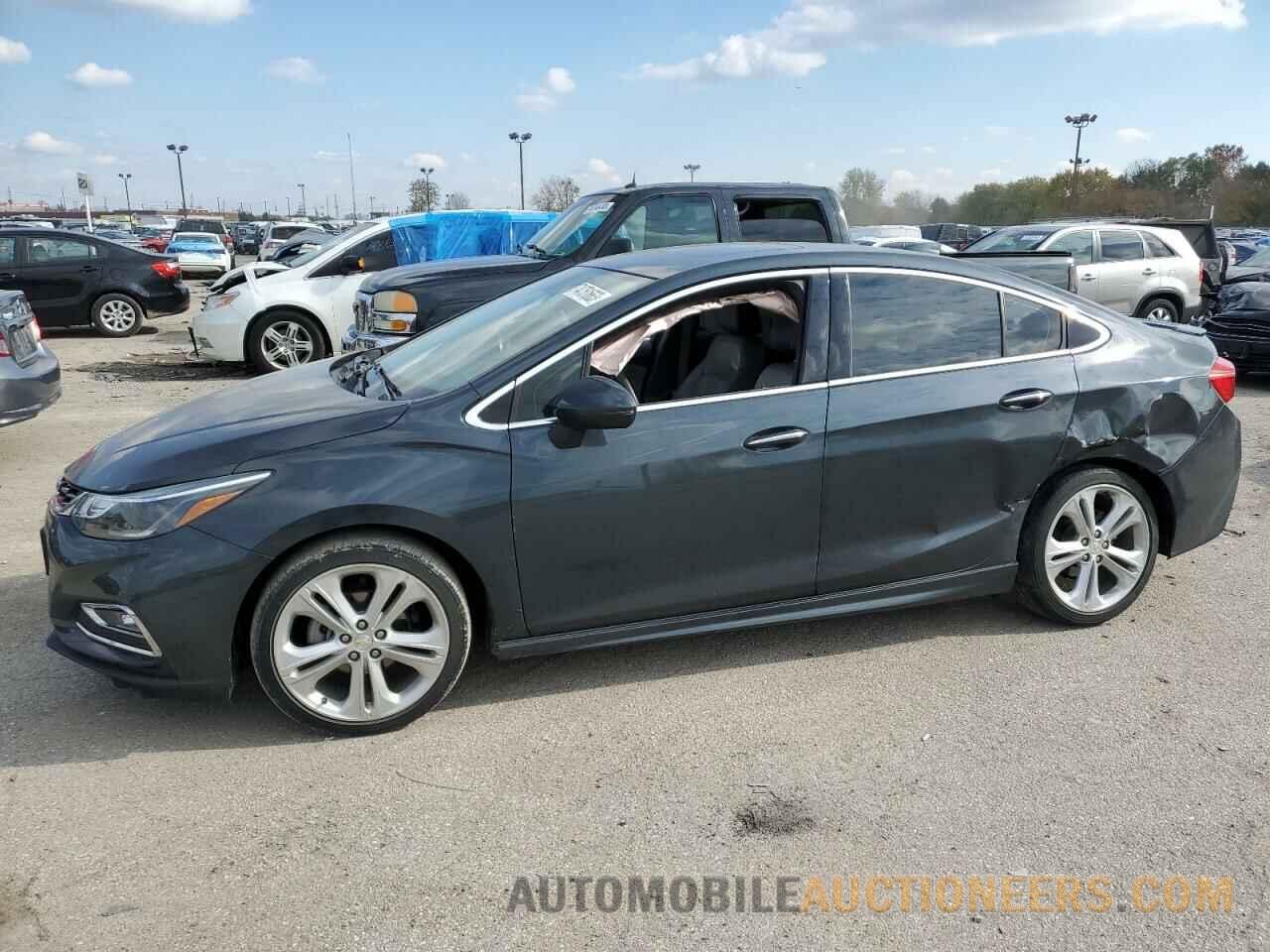 1G1BF5SMXJ7149649 CHEVROLET CRUZE 2018