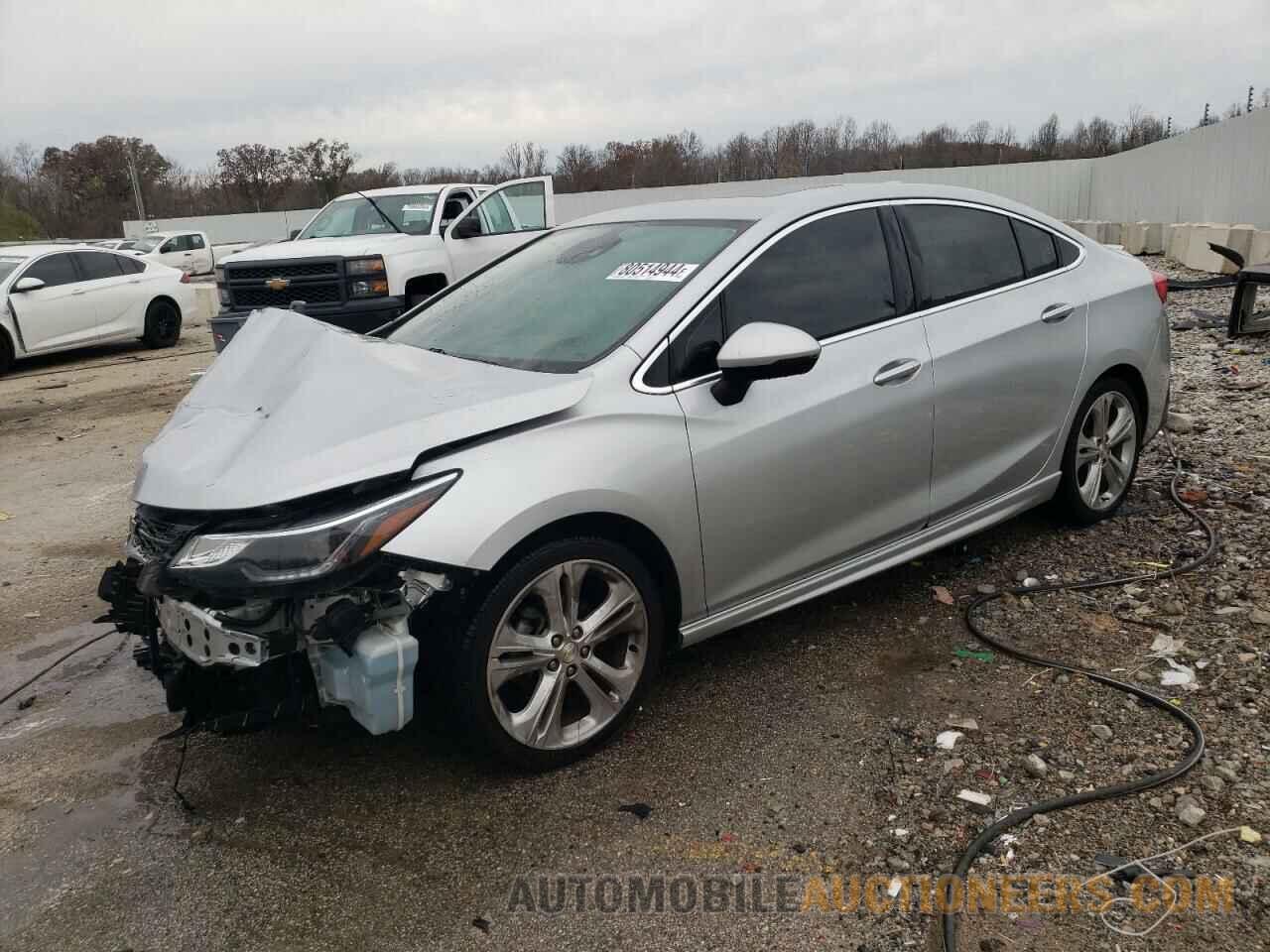 1G1BF5SMXJ7196731 CHEVROLET CRUZE 2018