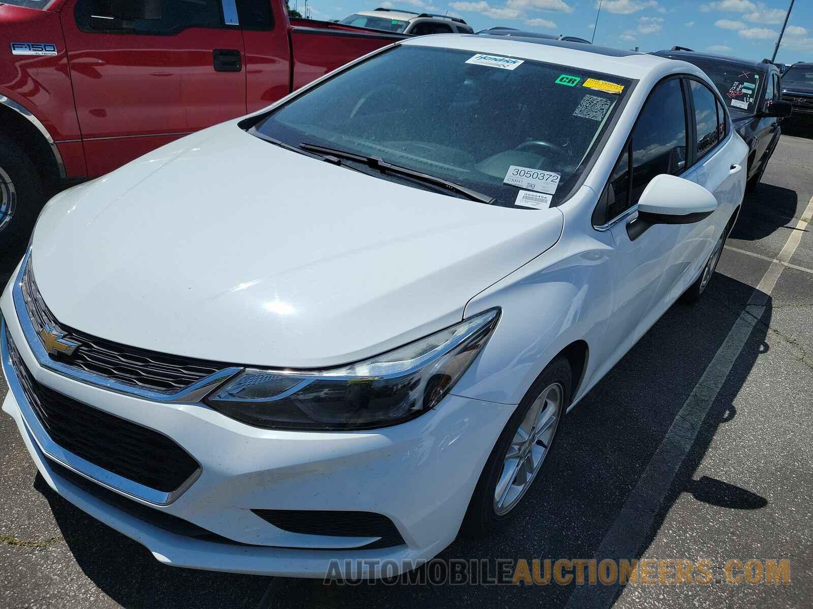 1G1BH5SEXJ7207634 Chevrolet Cruze 2018