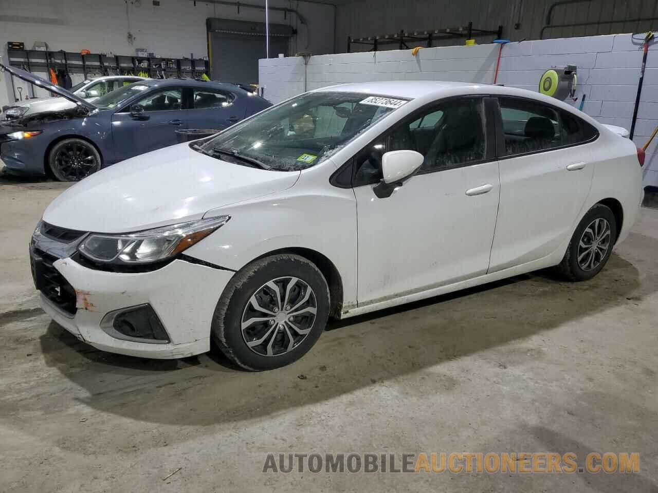 1G1BJ5SM0K7103330 CHEVROLET CRUZE 2019