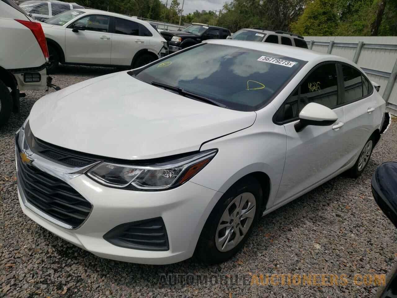 1G1BJ5SM5K7104053 CHEVROLET CRUZE 2019