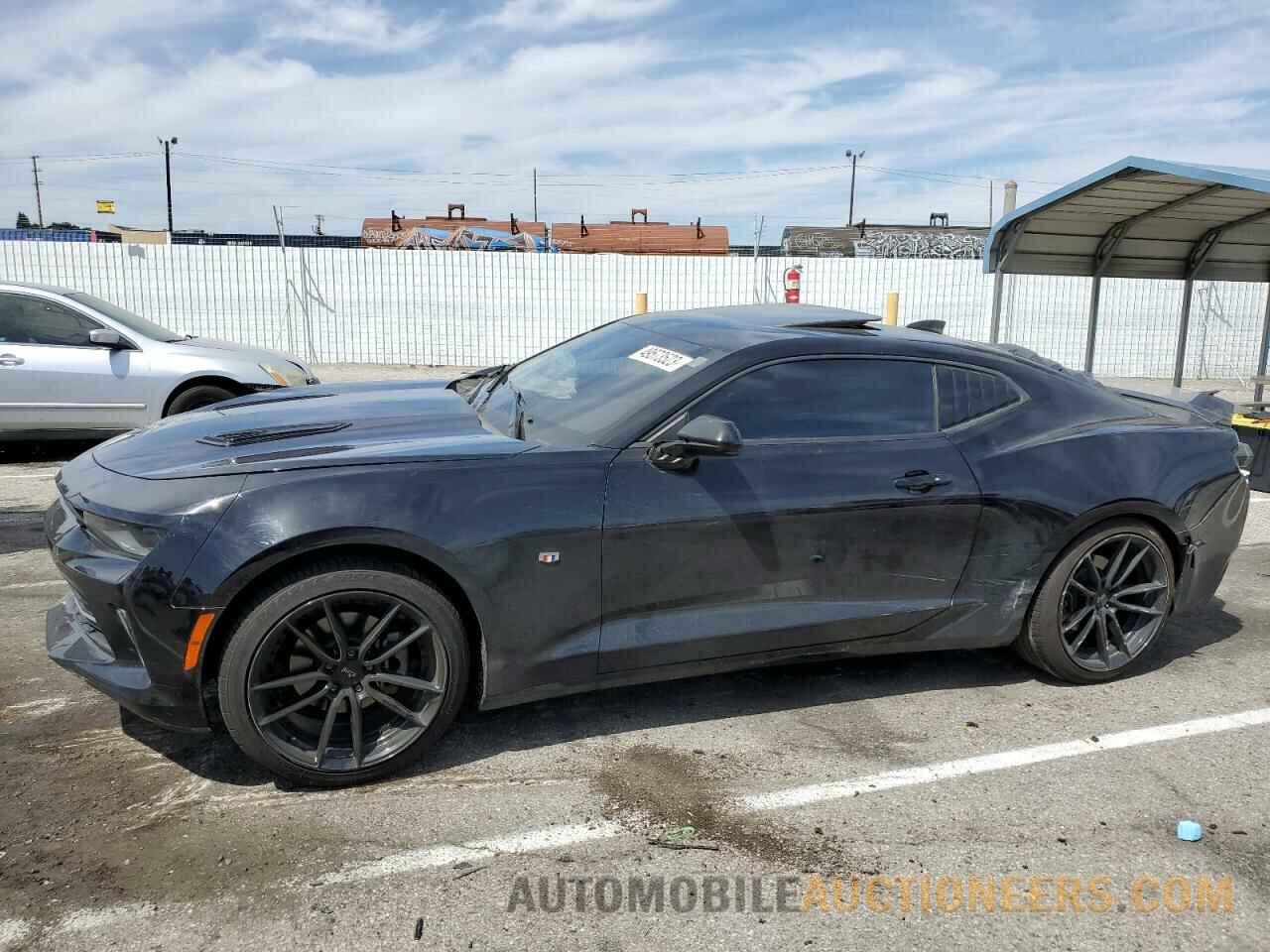 1G1FB1RX5J0105881 CHEVROLET CAMARO 2018