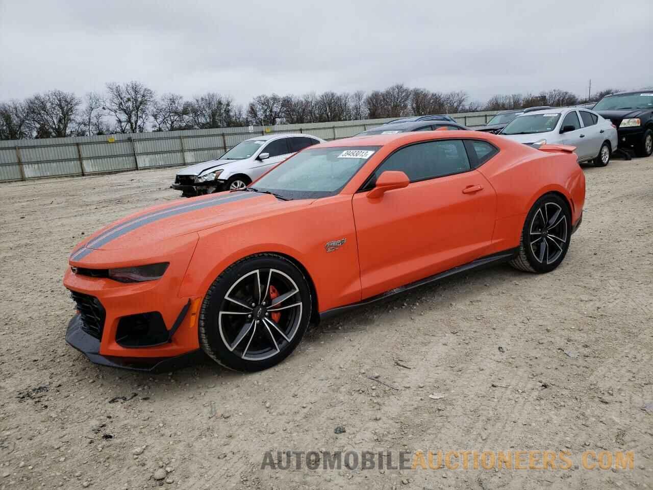 1G1FD1RS2J0159573 CHEVROLET CAMARO 2018