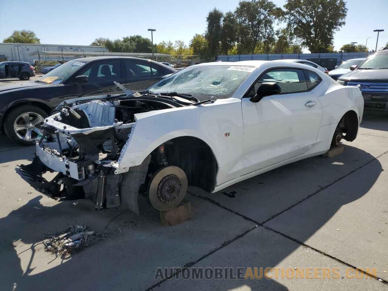 1G1FE1R79J0117393 CHEVROLET CAMARO 2018