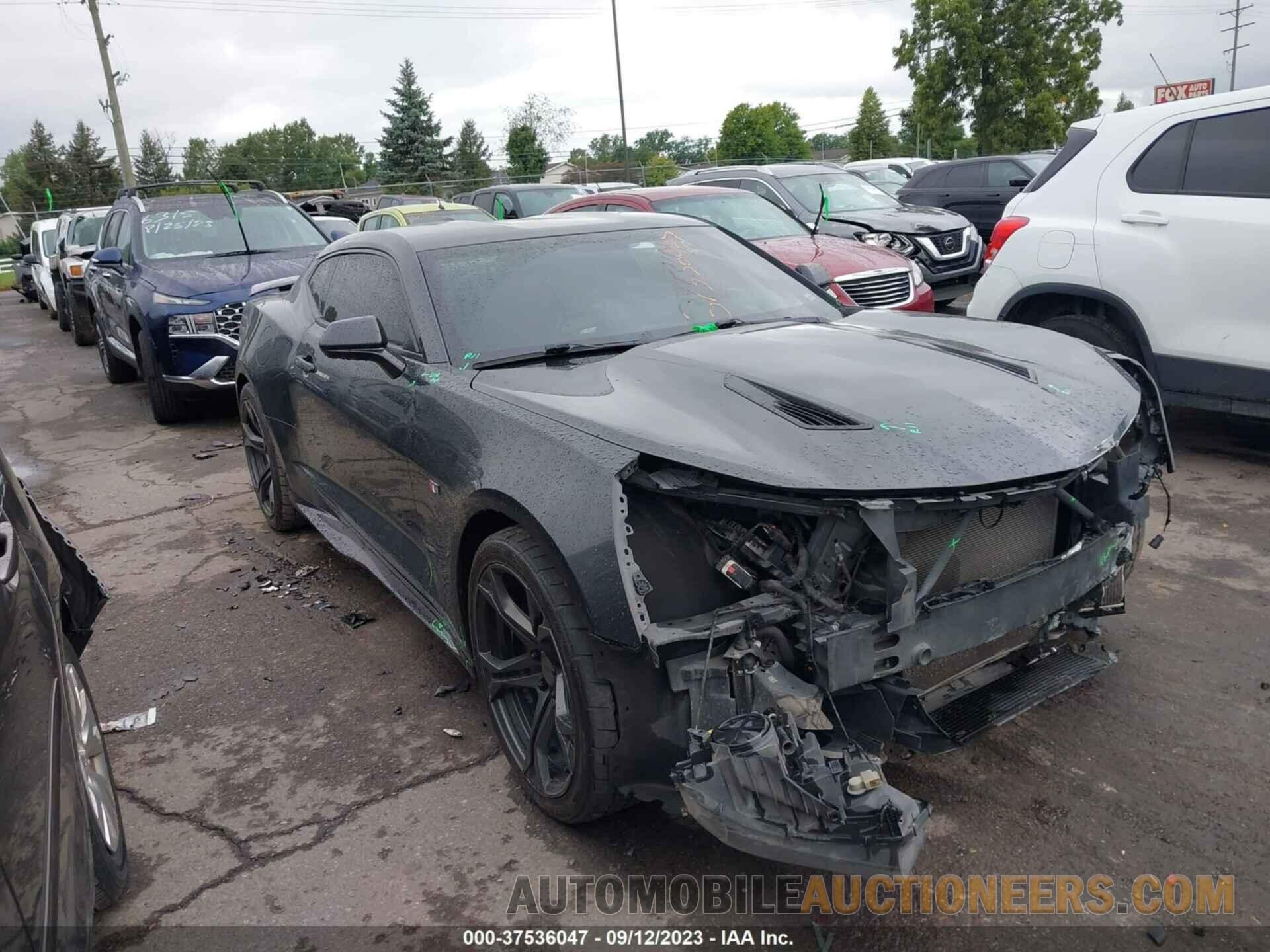 1G1FH1R74J0148588 CHEVROLET CAMARO 2018