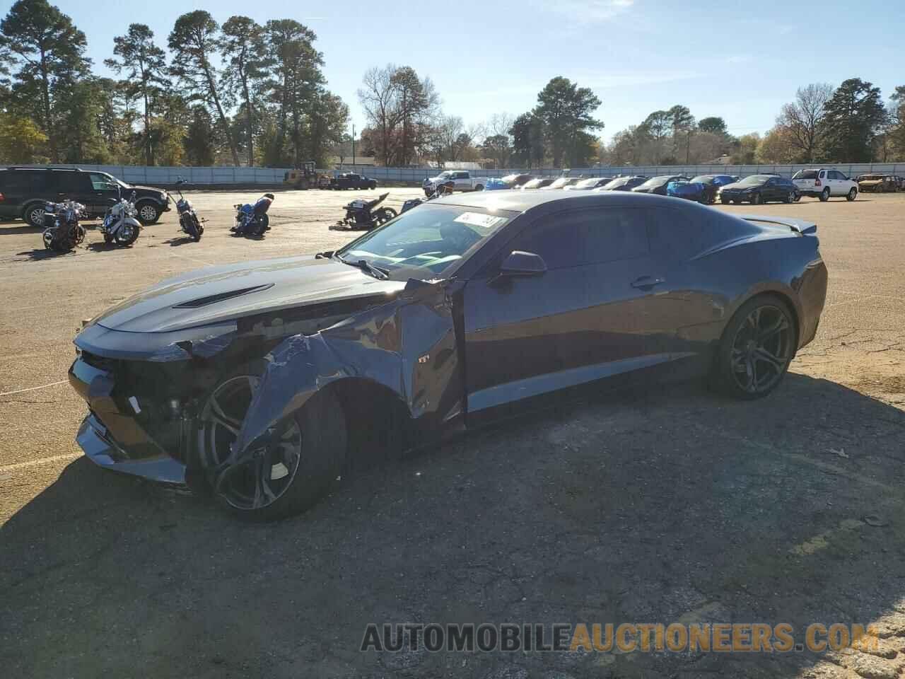 1G1FH1R75J0184032 CHEVROLET CAMARO 2018