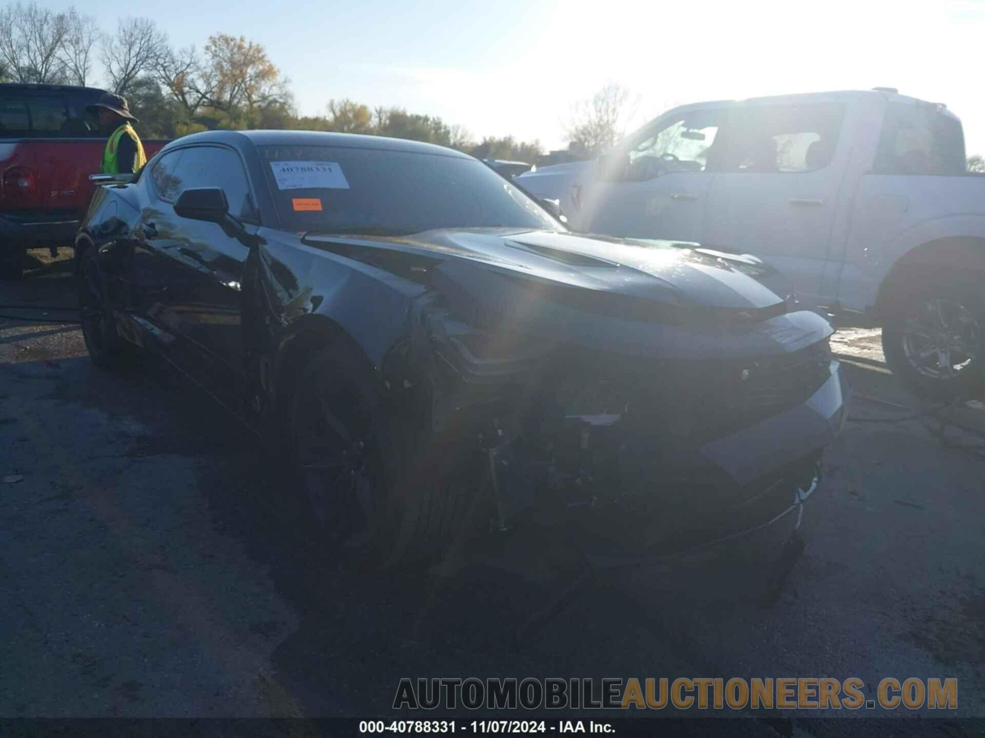 1G1FH1R78J0164485 CHEVROLET CAMARO 2018