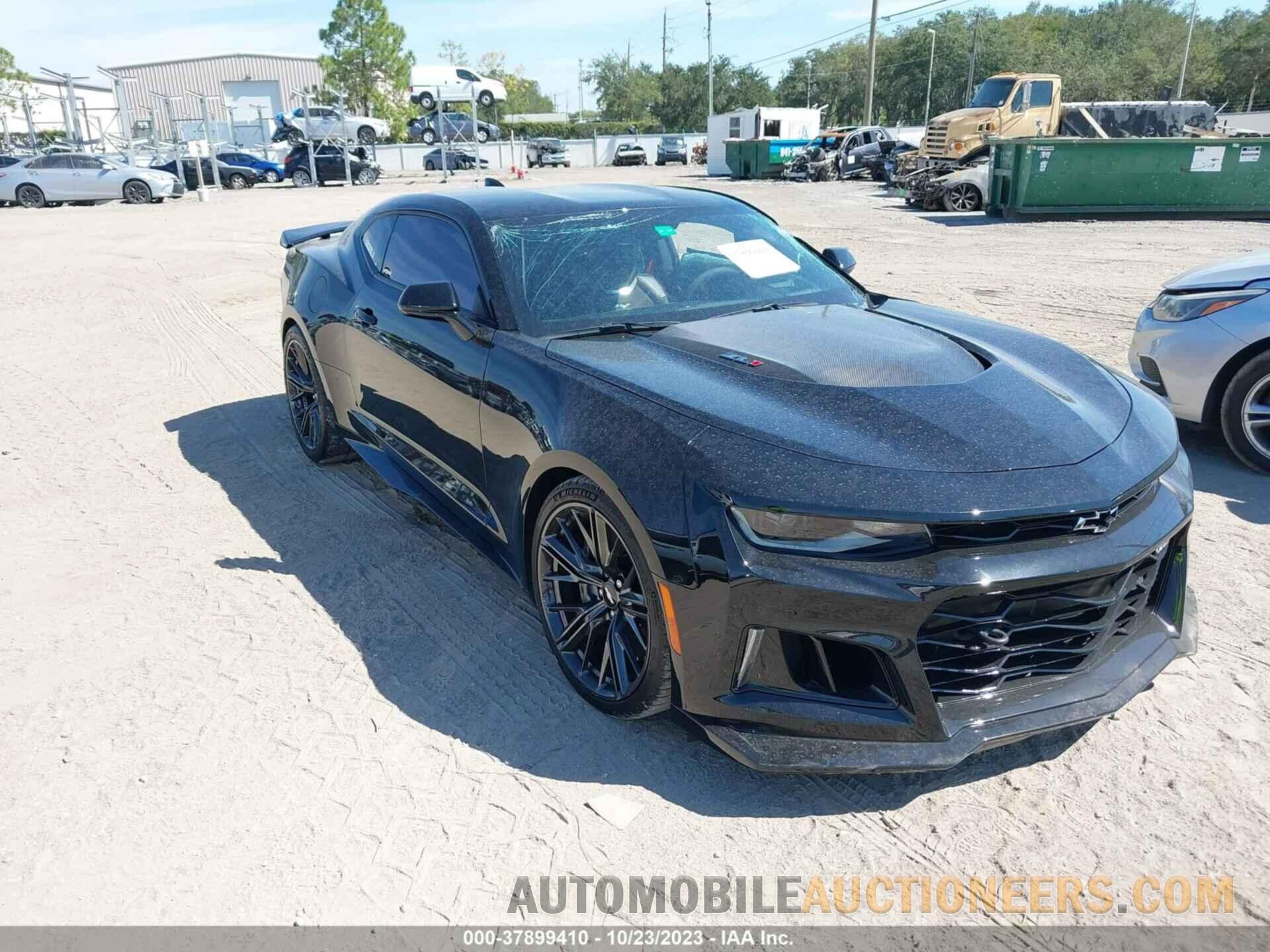 1G1FK1R61J0154292 CHEVROLET CAMARO 2018