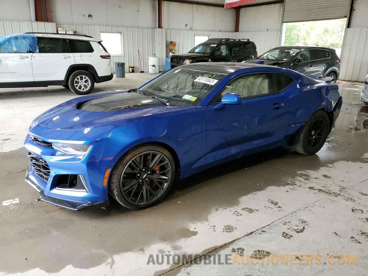 1G1FK1R62J0105599 CHEVROLET CAMARO 2018