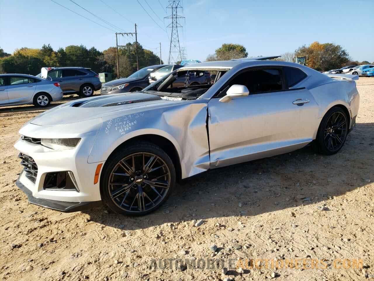 1G1FK1R62J0158884 CHEVROLET CAMARO 2018