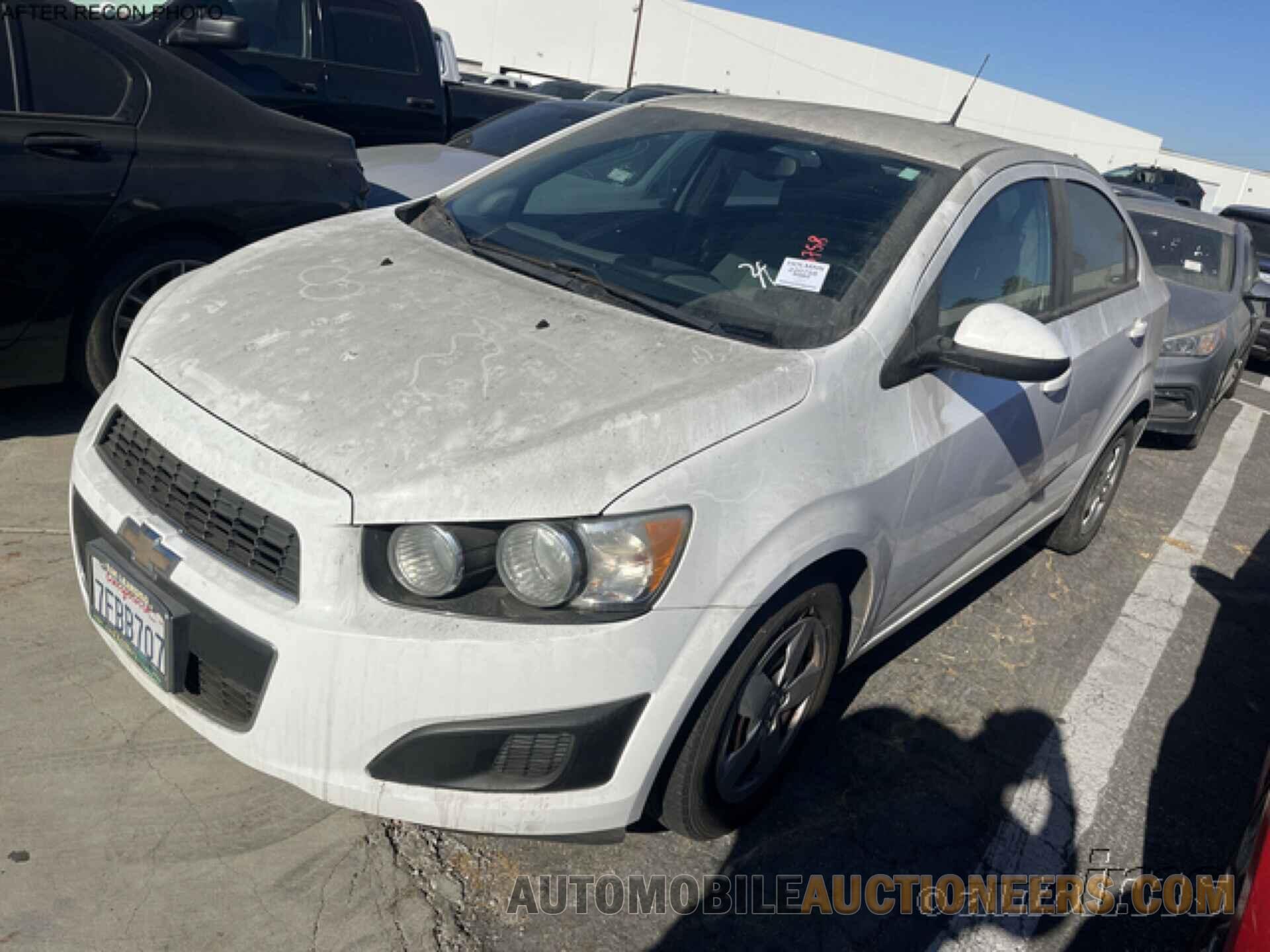 1G1JA5SGXE4194604 CHEVROLET SONIC 2014