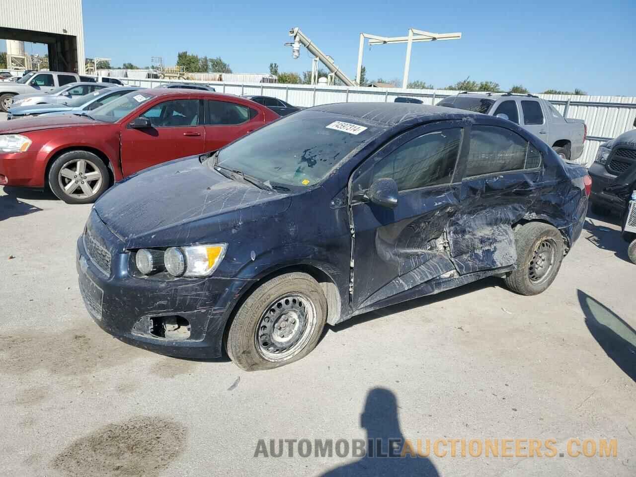 1G1JA5SH1F4216113 CHEVROLET SONIC 2015