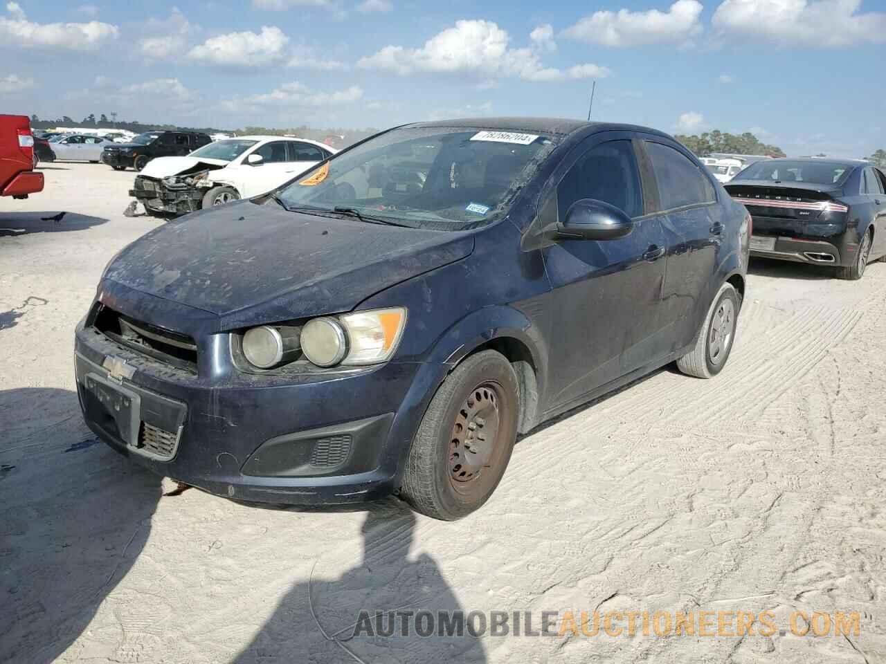 1G1JA5SH2F4142426 CHEVROLET SONIC 2015