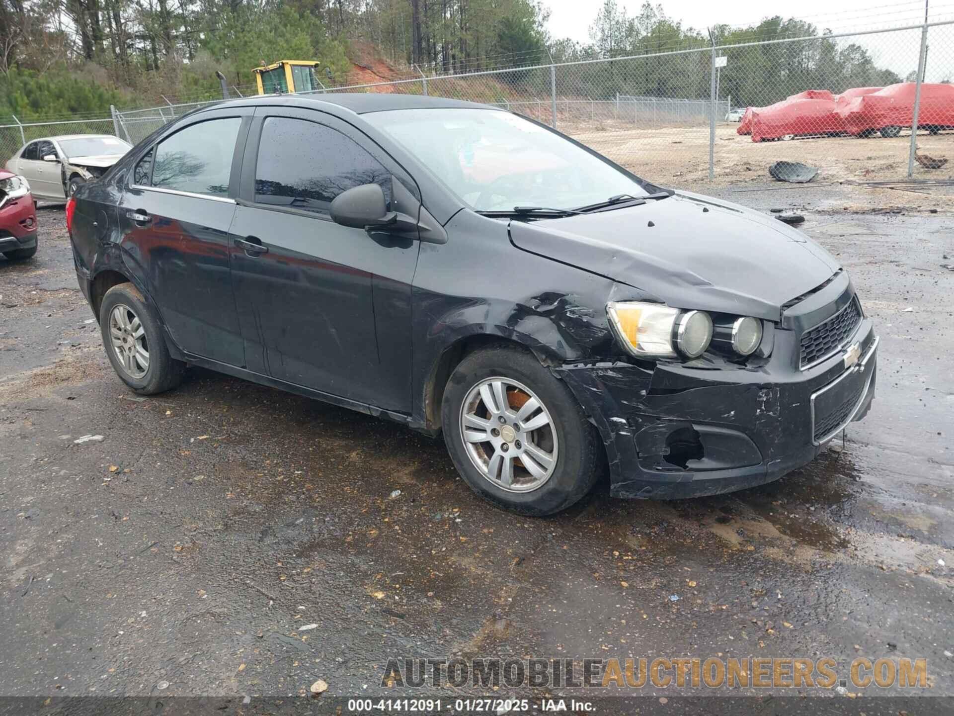 1G1JA5SH3F4173894 CHEVROLET SONIC 2015