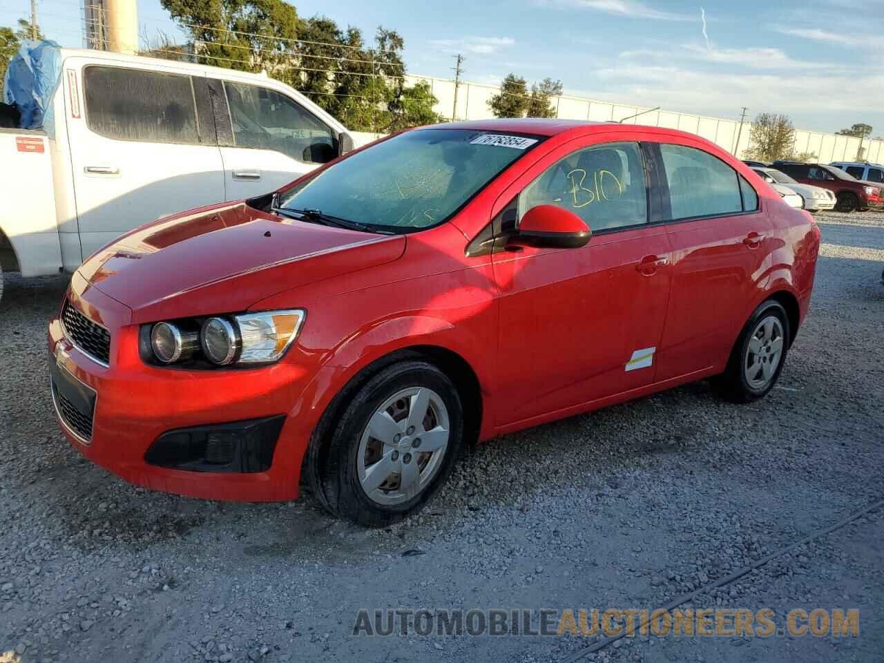 1G1JA5SH4F4132819 CHEVROLET SONIC 2015