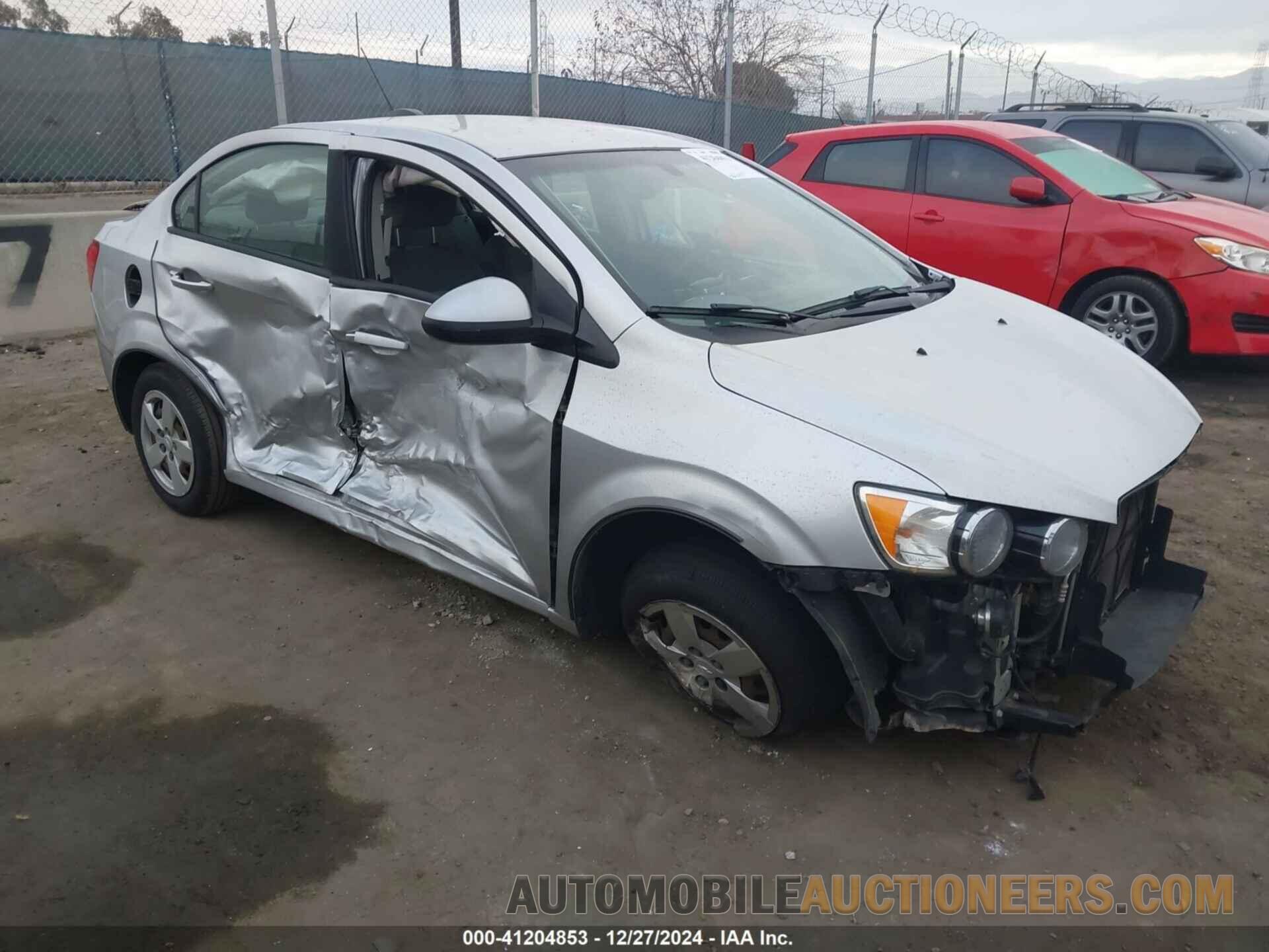 1G1JA5SH7F4196420 CHEVROLET SONIC 2015