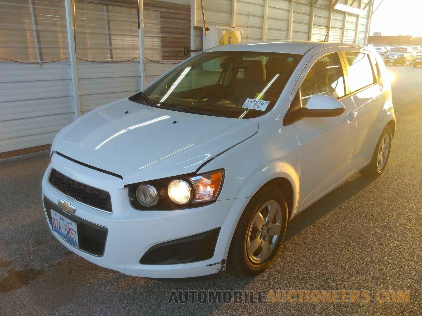 1G1JA6SH0G4173276 Chevrolet Sonic 2016