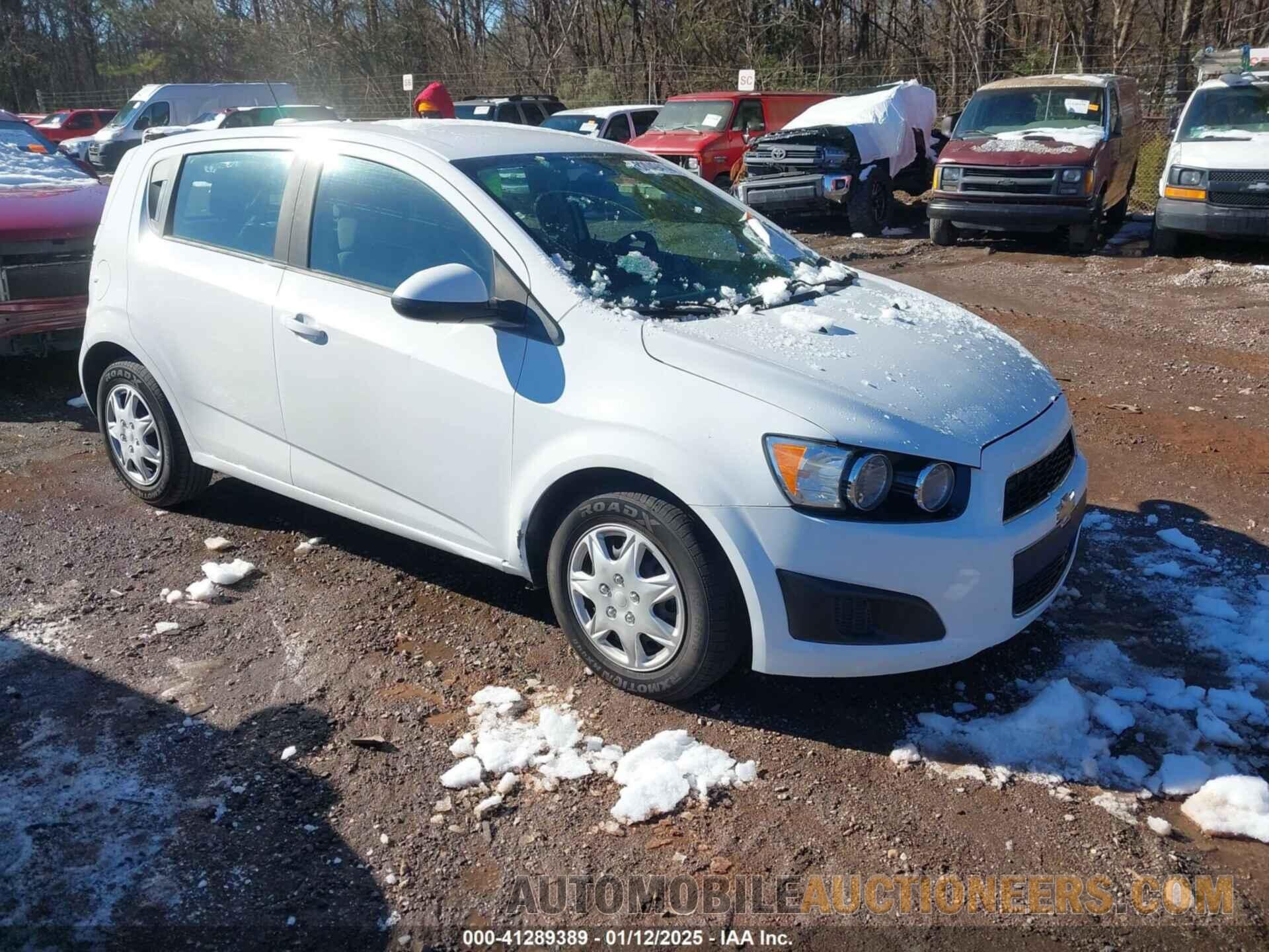 1G1JA6SH1F4188254 CHEVROLET SONIC 2015