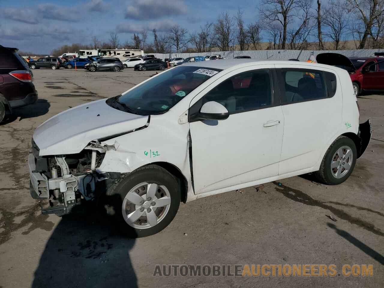 1G1JA6SH3G4173143 CHEVROLET SONIC 2016