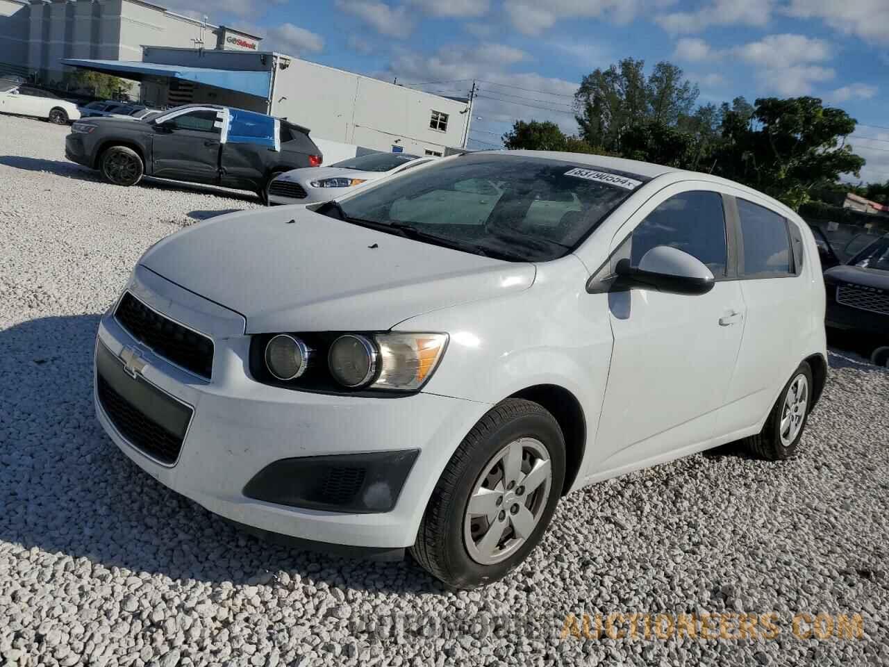 1G1JA6SH4G4150454 CHEVROLET SONIC 2016