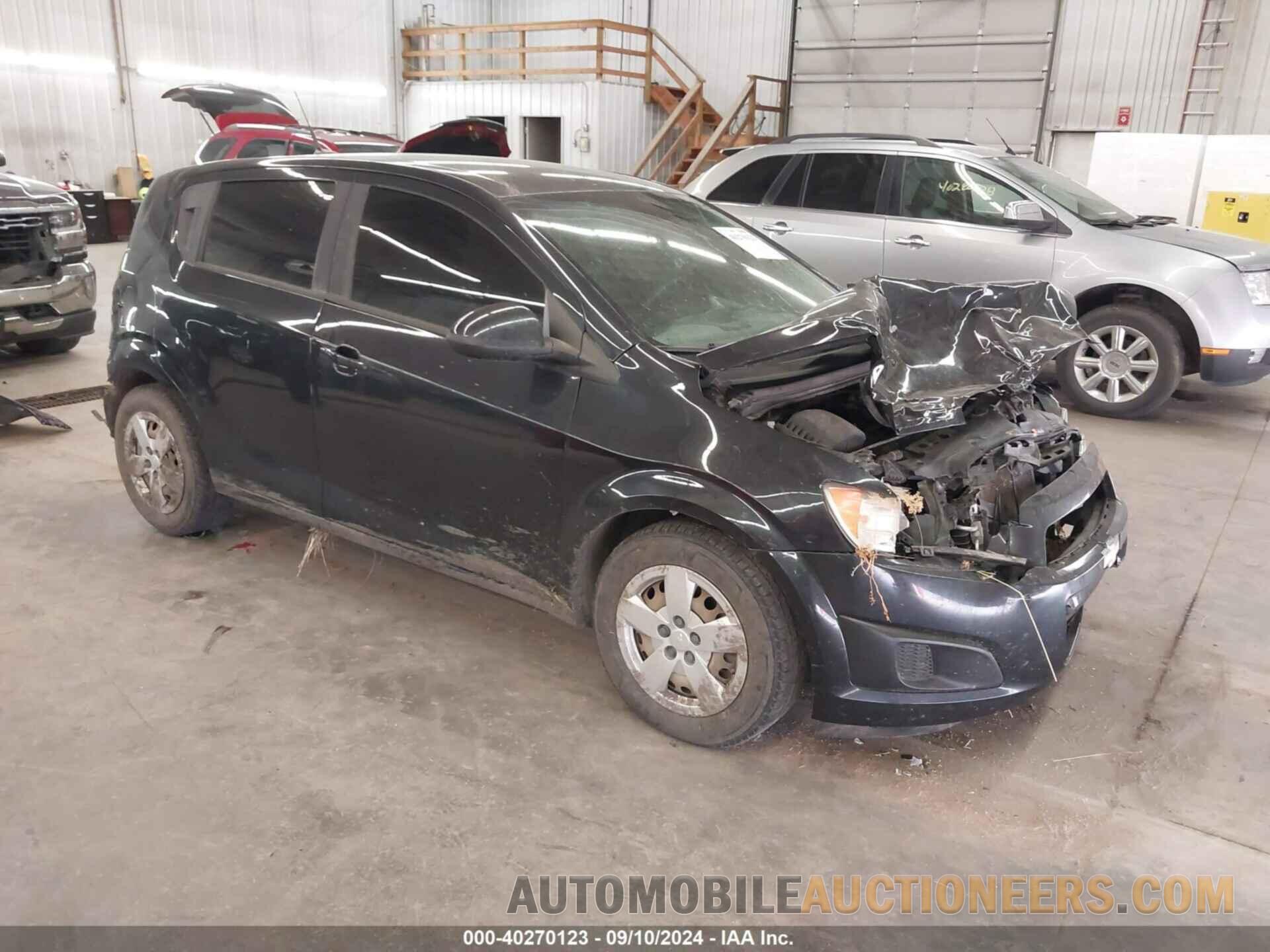 1G1JA6SHXD4250277 CHEVROLET SONIC 2013