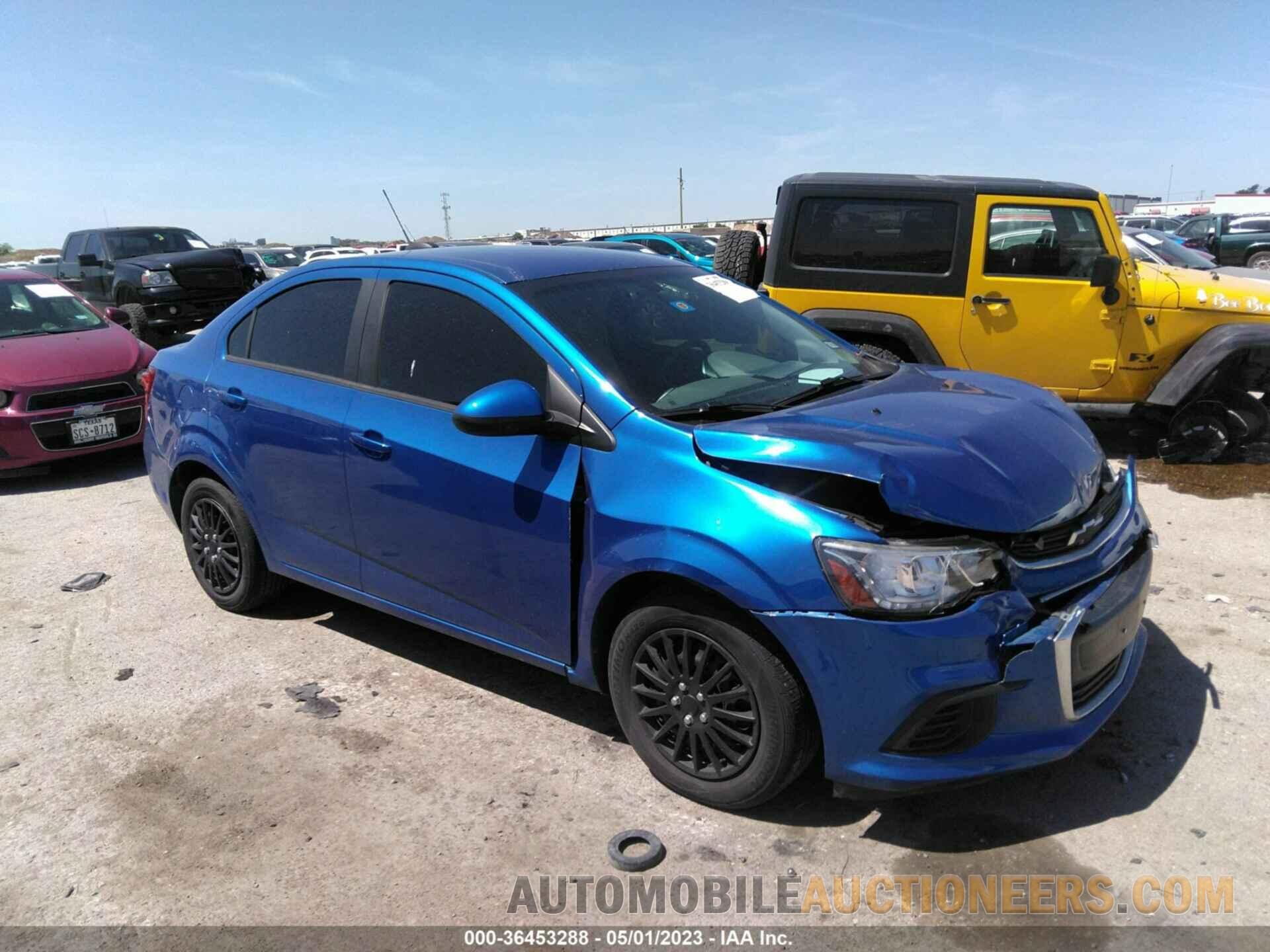 1G1JB5SH2J4137085 CHEVROLET SONIC 2018