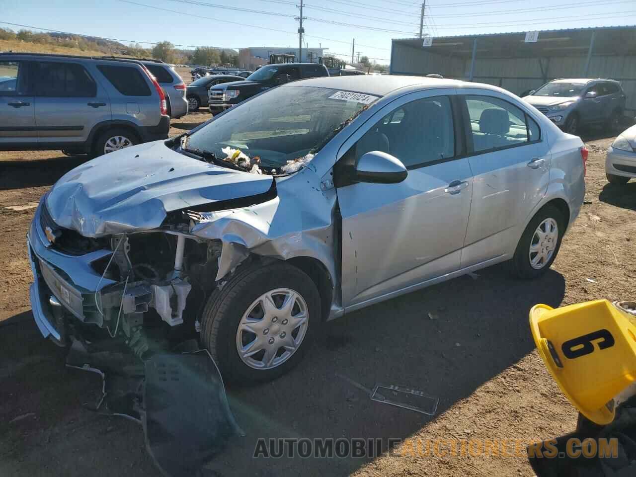 1G1JB5SH8H4160476 CHEVROLET SONIC 2017