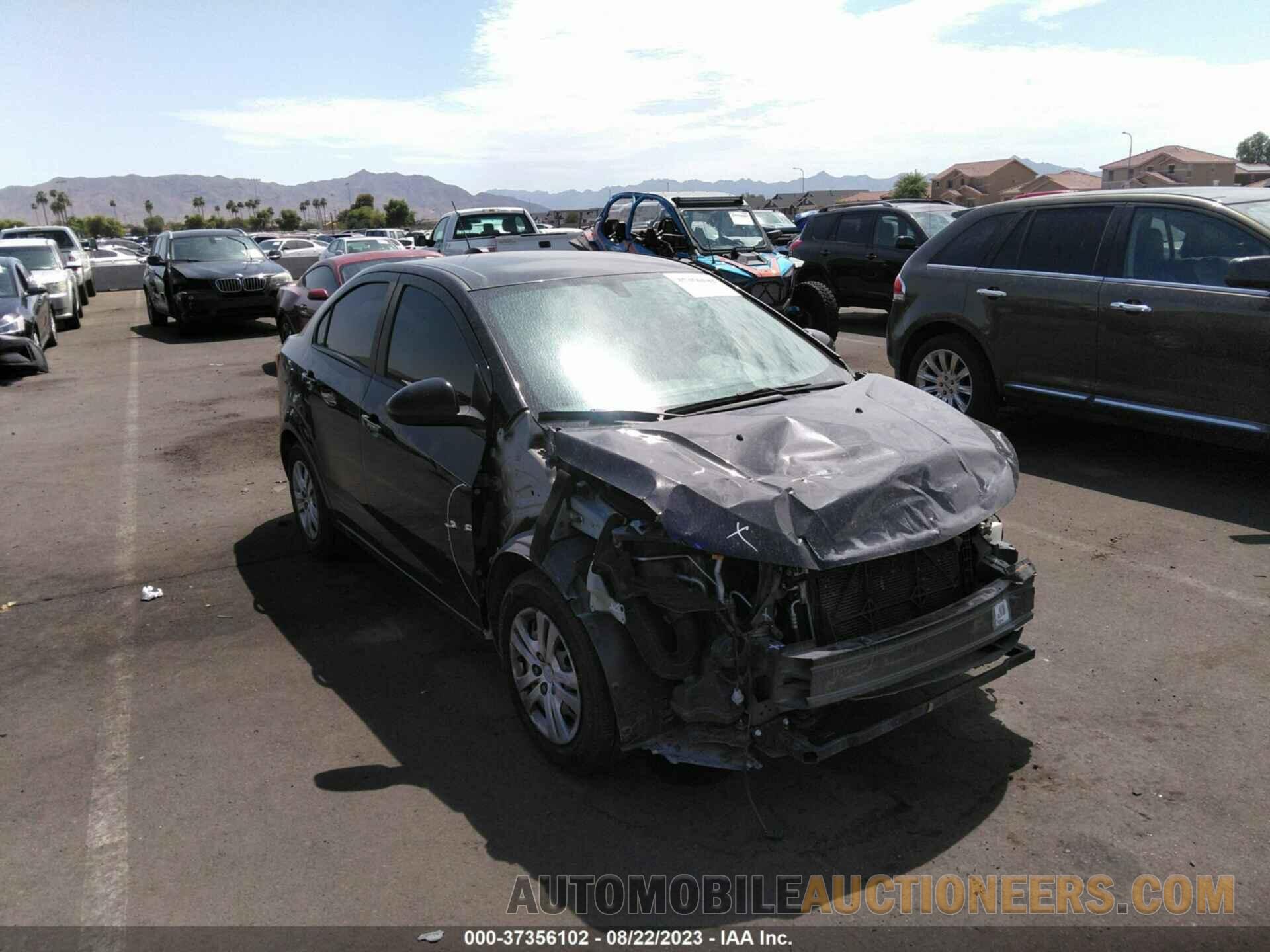 1G1JB5SH8J4113583 CHEVROLET SONIC 2018