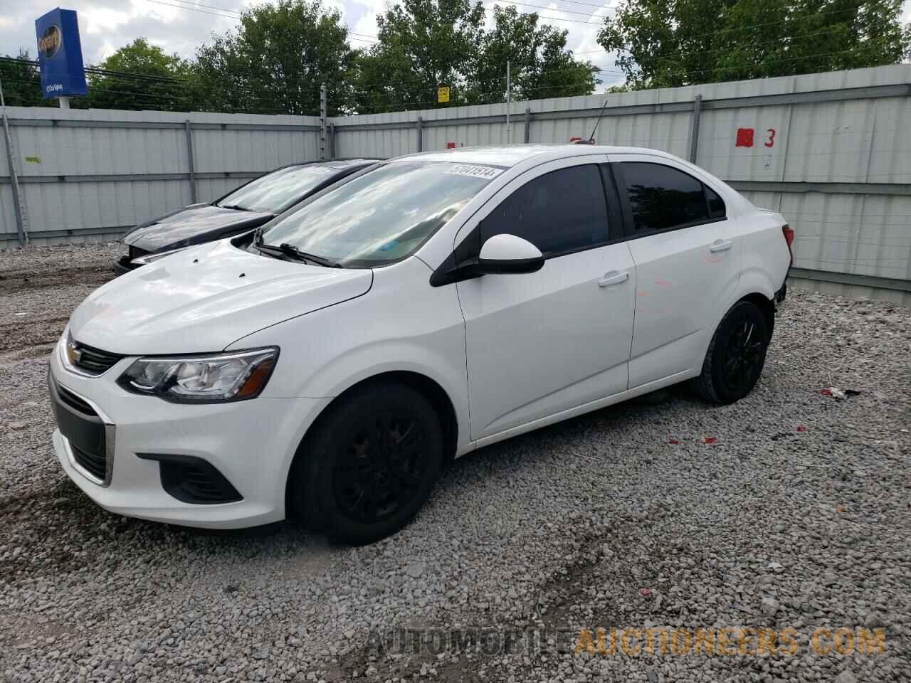 1G1JB5SHXJ4106070 CHEVROLET SONIC 2018