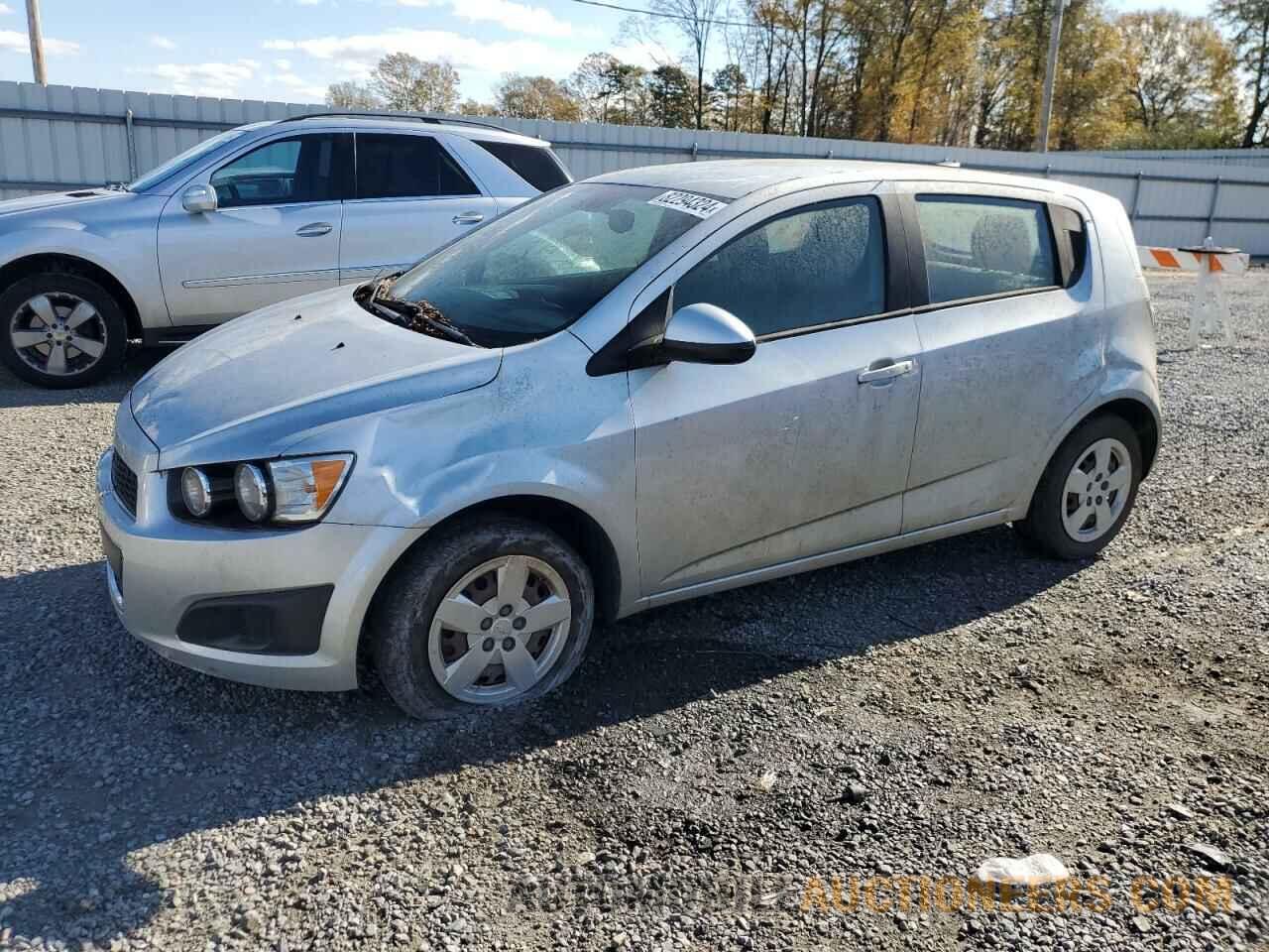 1G1JB6SH1D4201109 CHEVROLET SONIC 2013