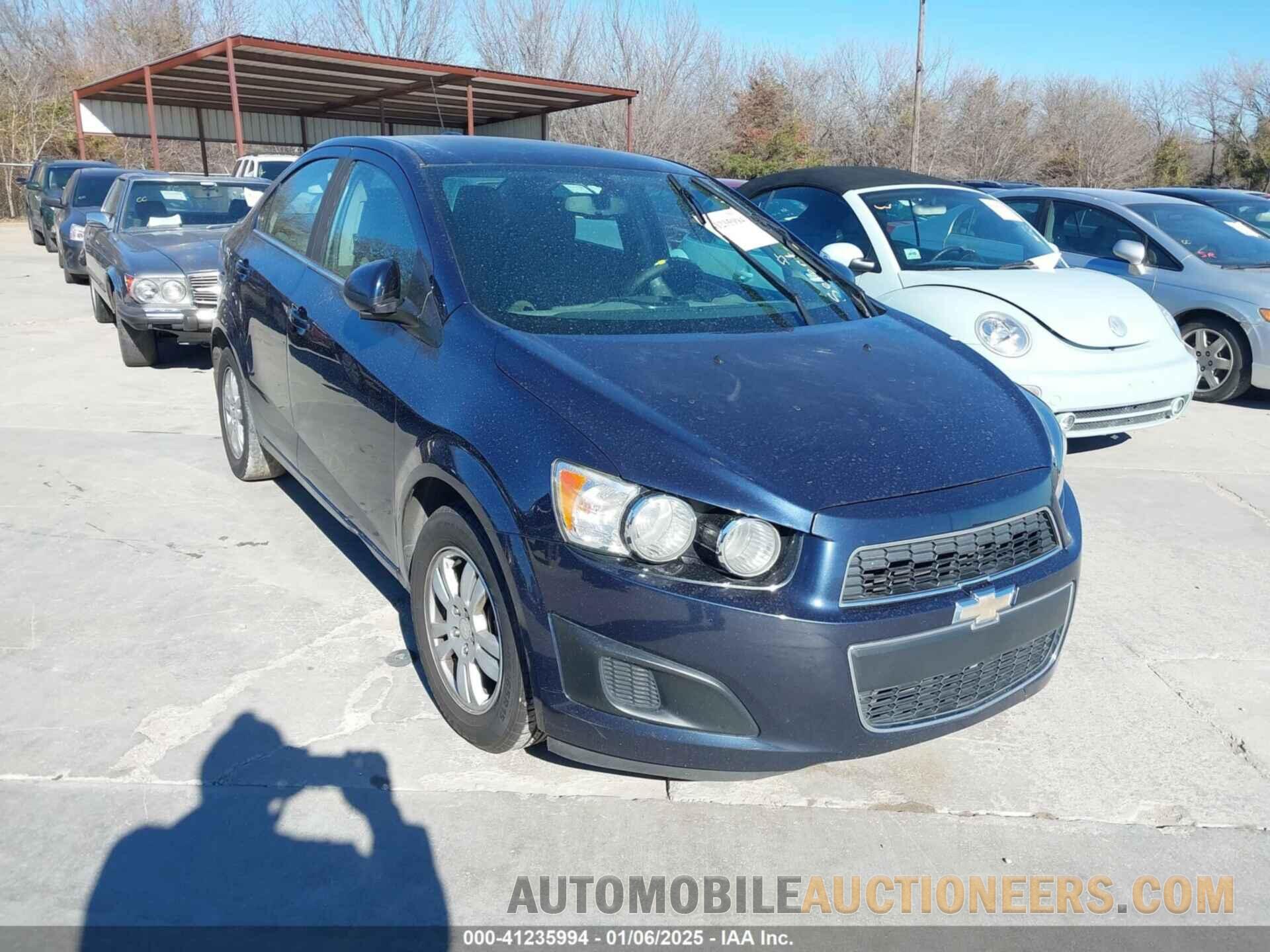 1G1JC5SB0F4172434 CHEVROLET SONIC 2015