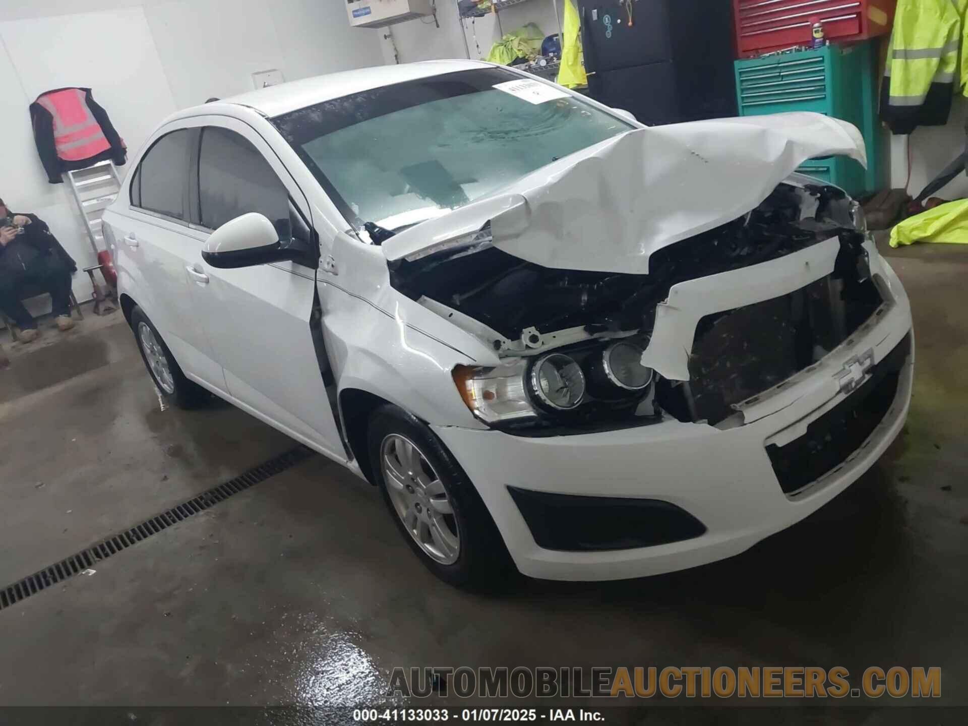 1G1JC5SB6D4188165 CHEVROLET SONIC 2013