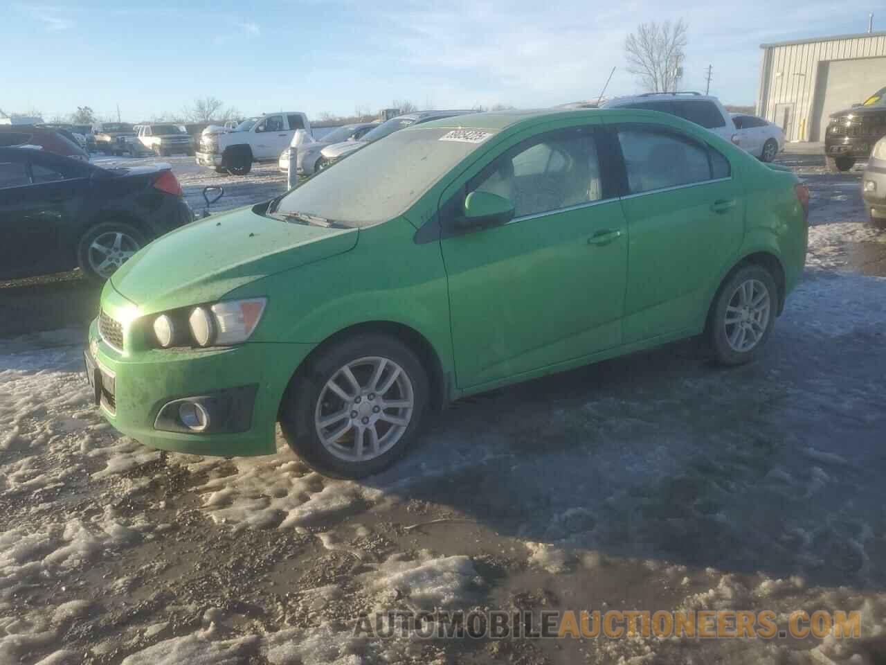 1G1JC5SB6F4129961 CHEVROLET SONIC 2015