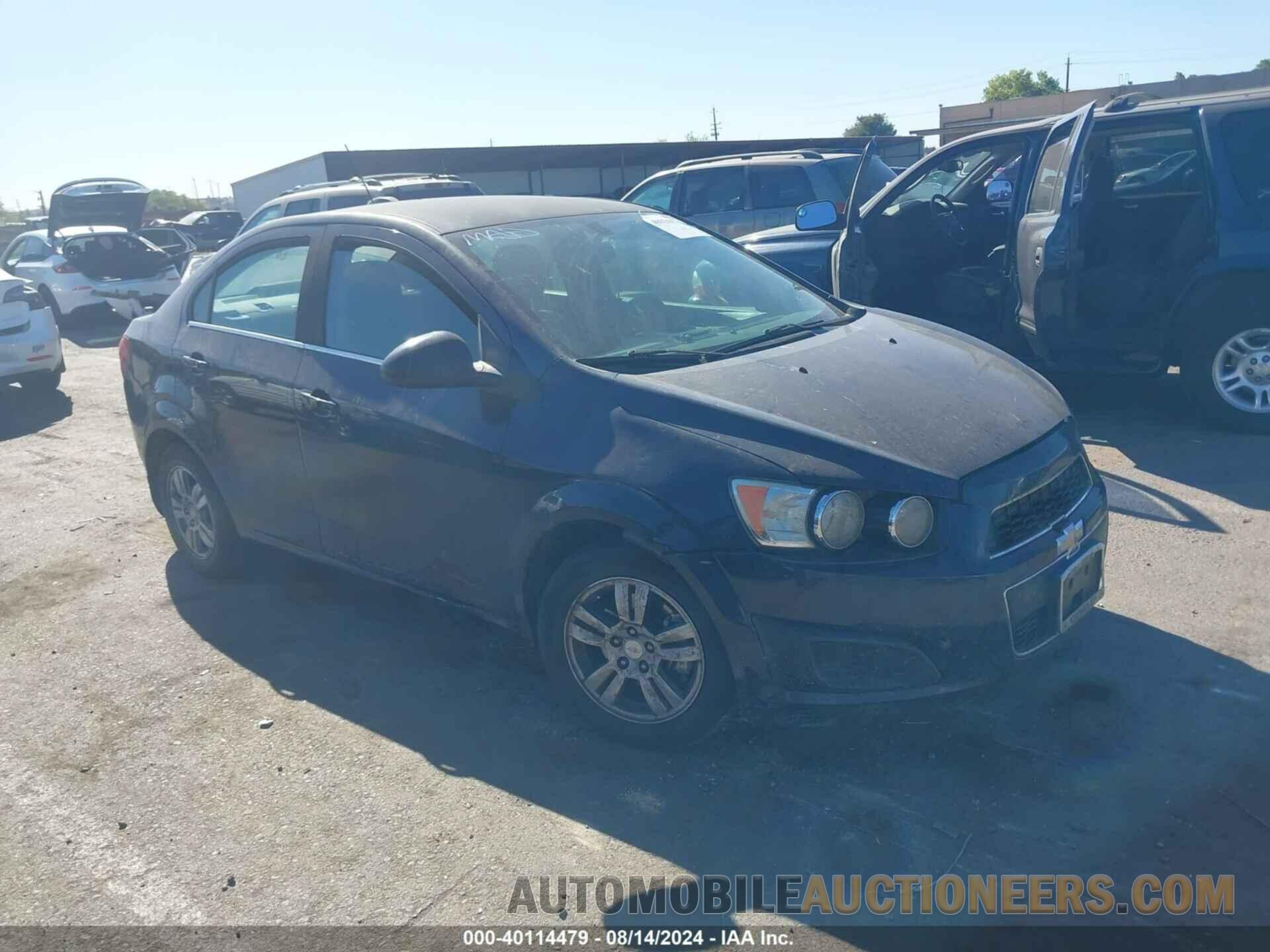 1G1JC5SG0F4136996 CHEVROLET SONIC 2015