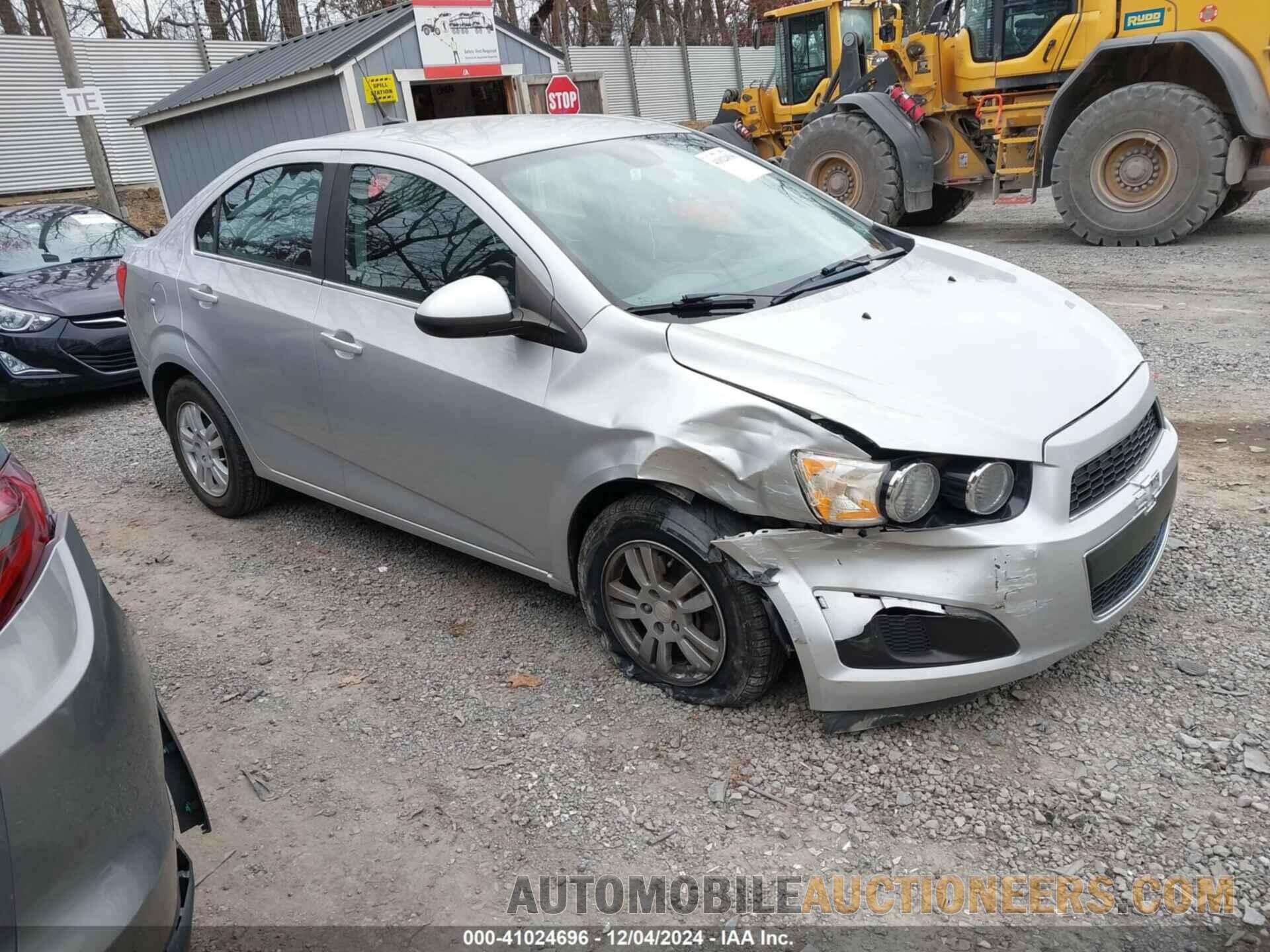 1G1JC5SG4D4173692 CHEVROLET SONIC 2013