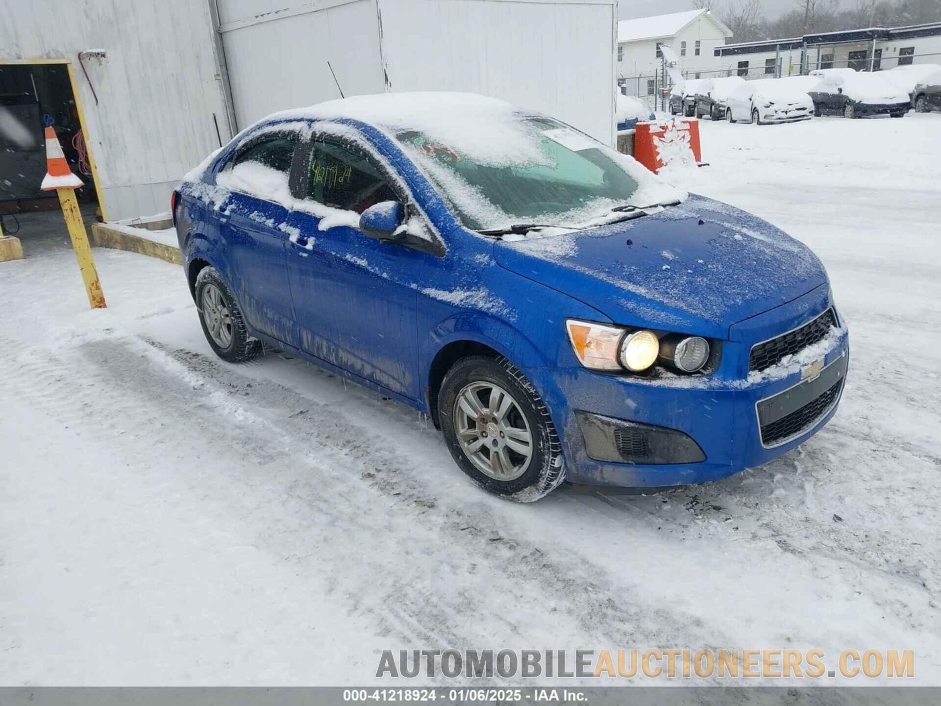 1G1JC5SG9G4130874 CHEVROLET SONIC 2016