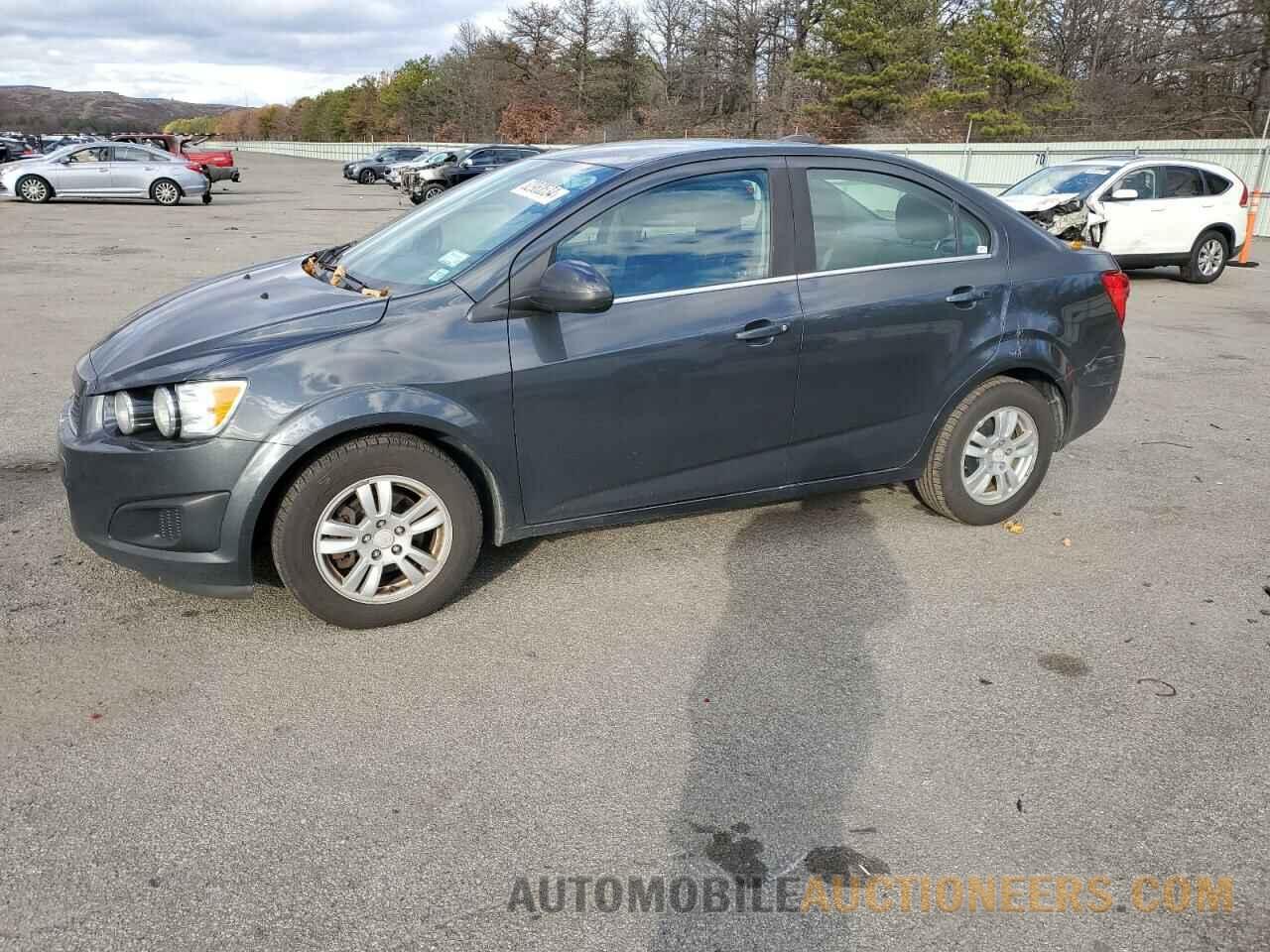 1G1JC5SGXG4145092 CHEVROLET SONIC 2016