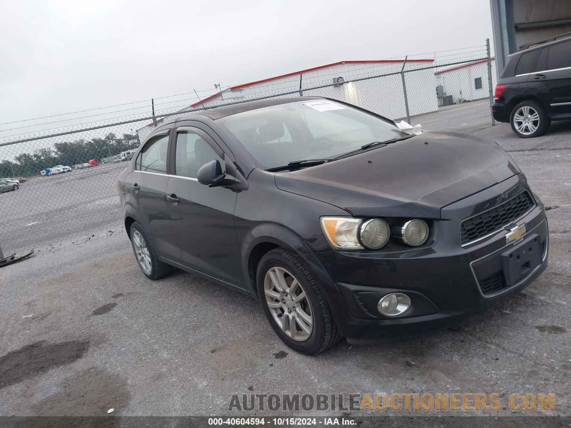 1G1JC5SH1F4130357 CHEVROLET SONIC 2015