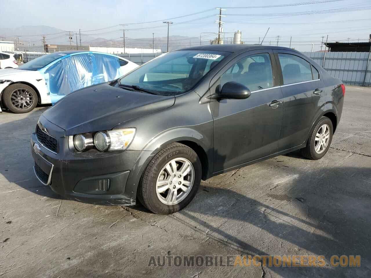 1G1JC5SH2F4212405 CHEVROLET SONIC 2015