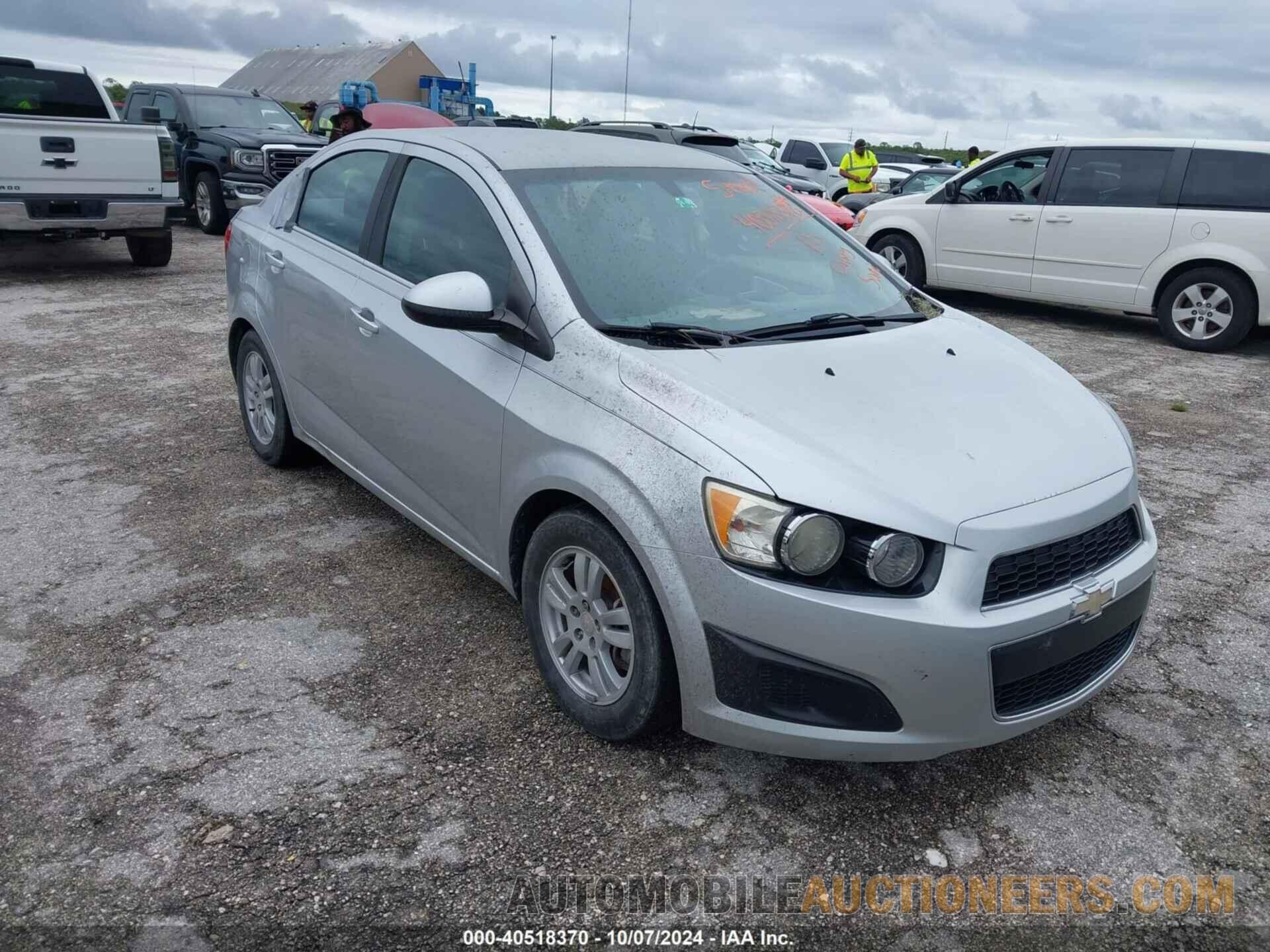 1G1JC5SH2F4219290 CHEVROLET SONIC 2015