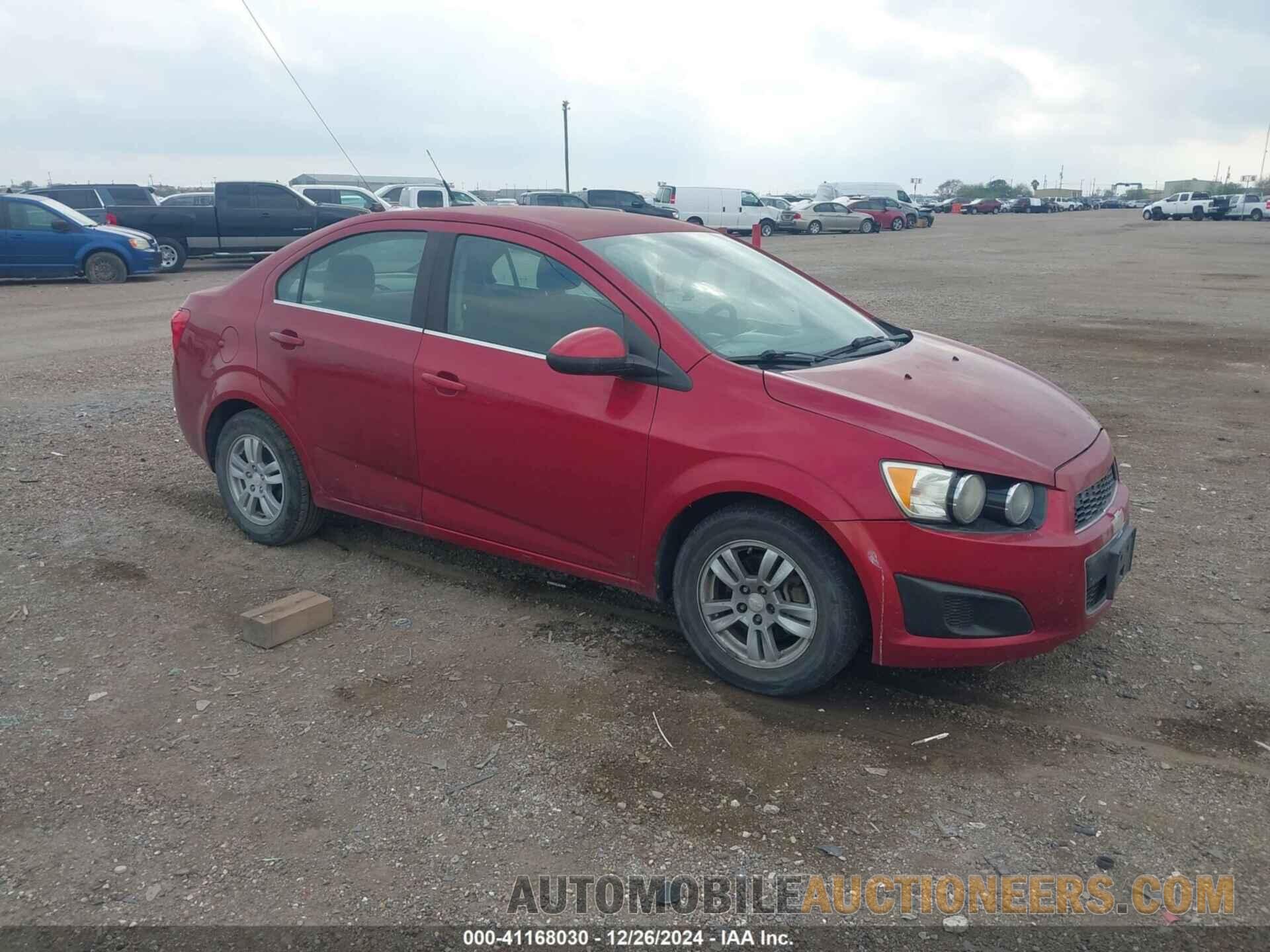 1G1JC5SH3E4204215 CHEVROLET SONIC 2014