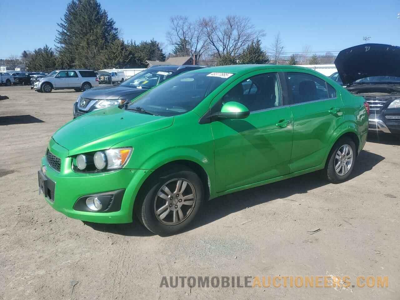 1G1JC5SH3F4157107 CHEVROLET SONIC 2015