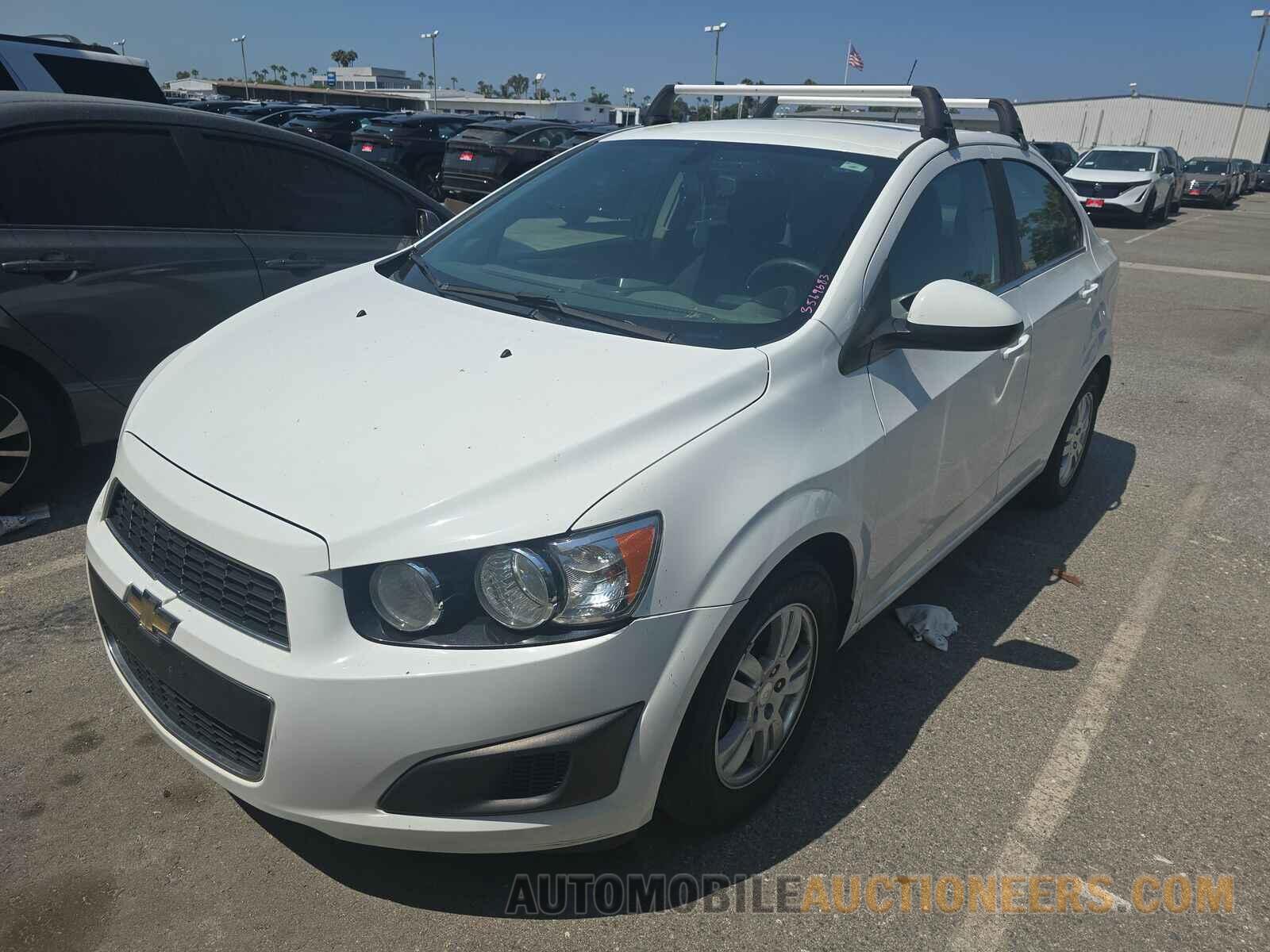 1G1JC5SH4F4101452 Chevrolet Sonic 2015