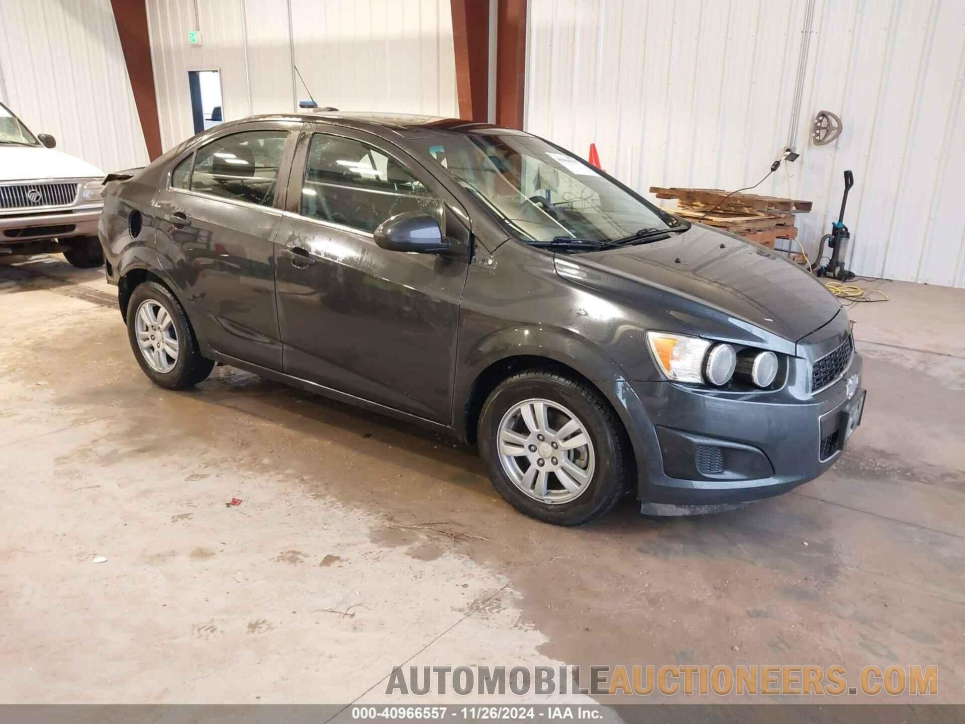 1G1JC5SH5F4117109 CHEVROLET SONIC 2015