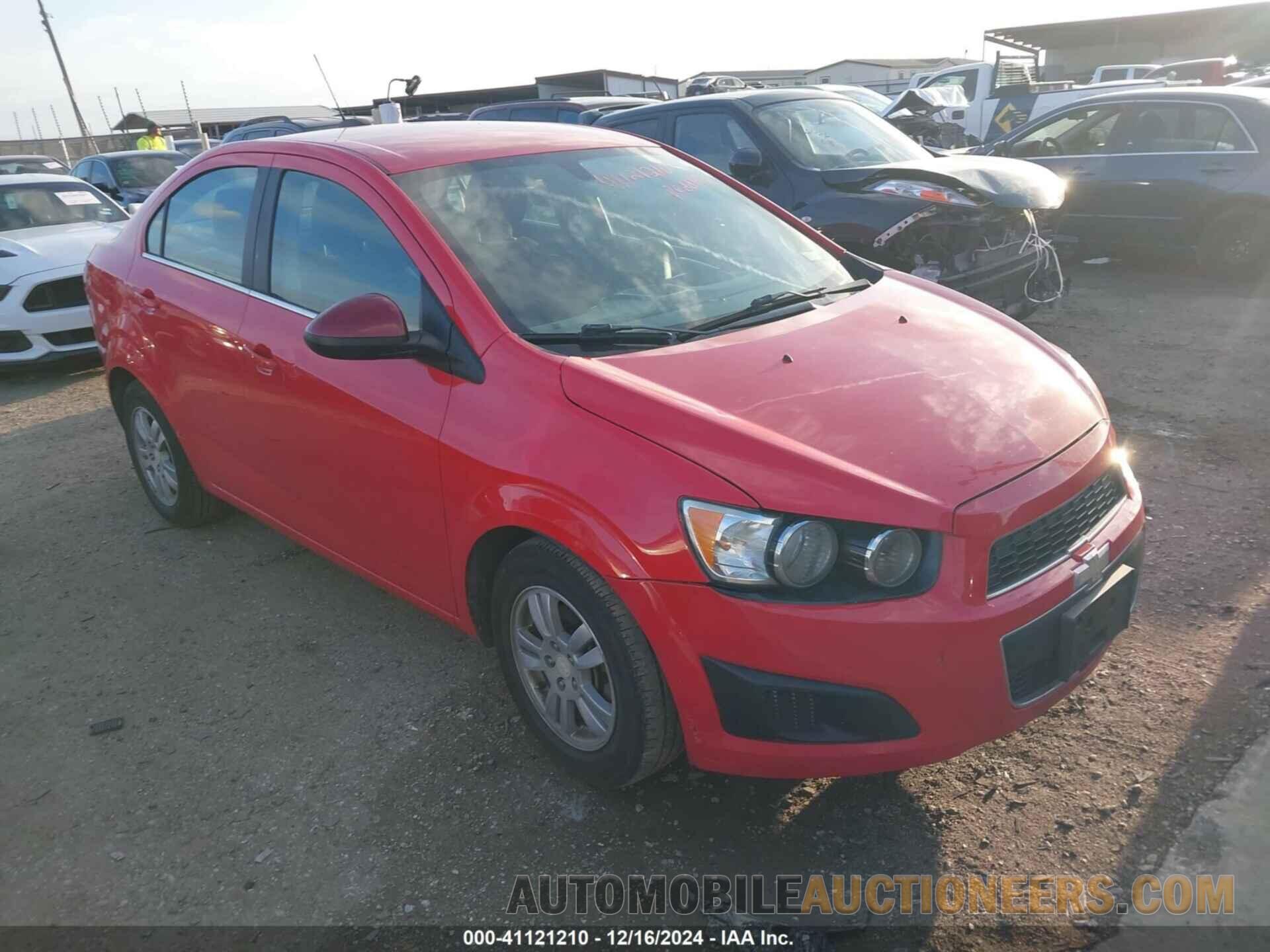 1G1JC5SH6F4200807 CHEVROLET SONIC 2015